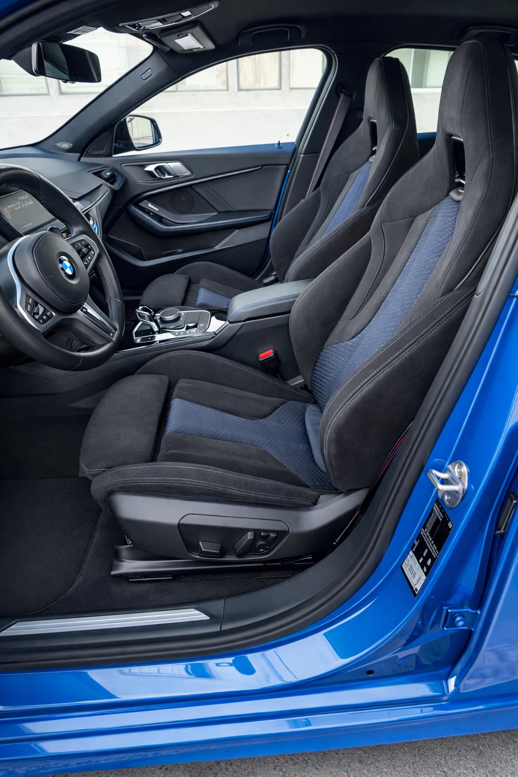 BMW 128ti-image-3