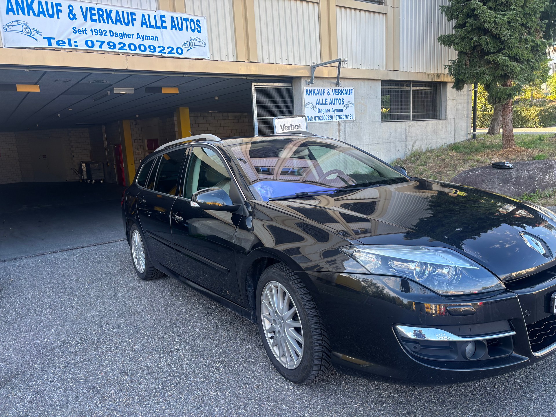 RENAULT Laguna Grandtour 2.0 dCi GT-image-2