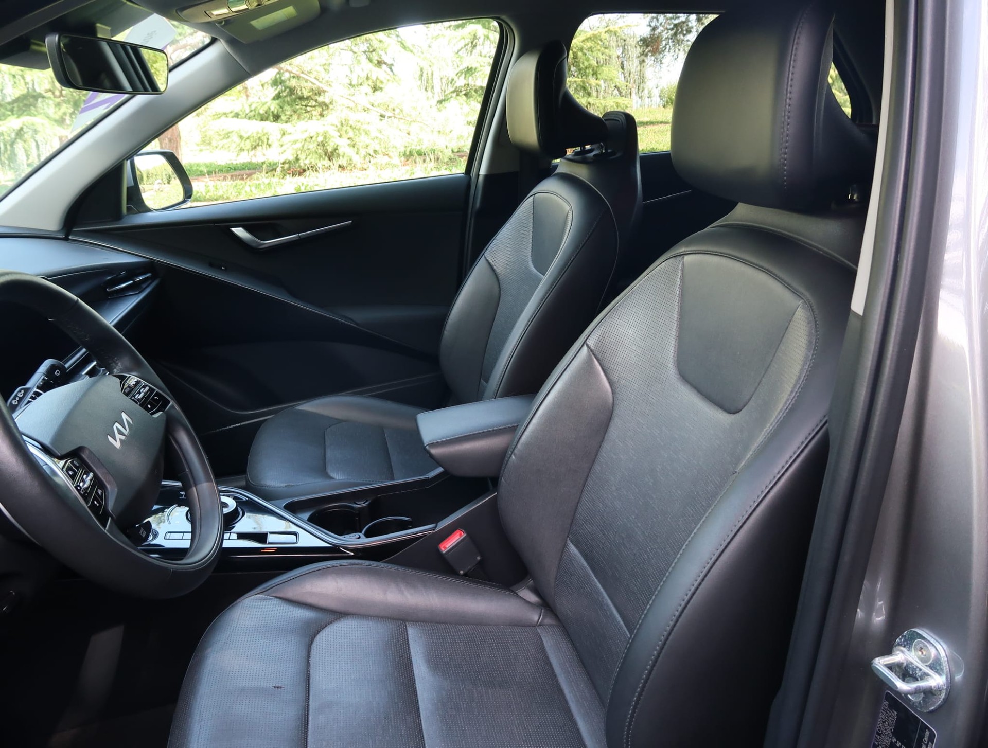 KIA Niro 1.6GDi Hybrid Style DCT-image-14