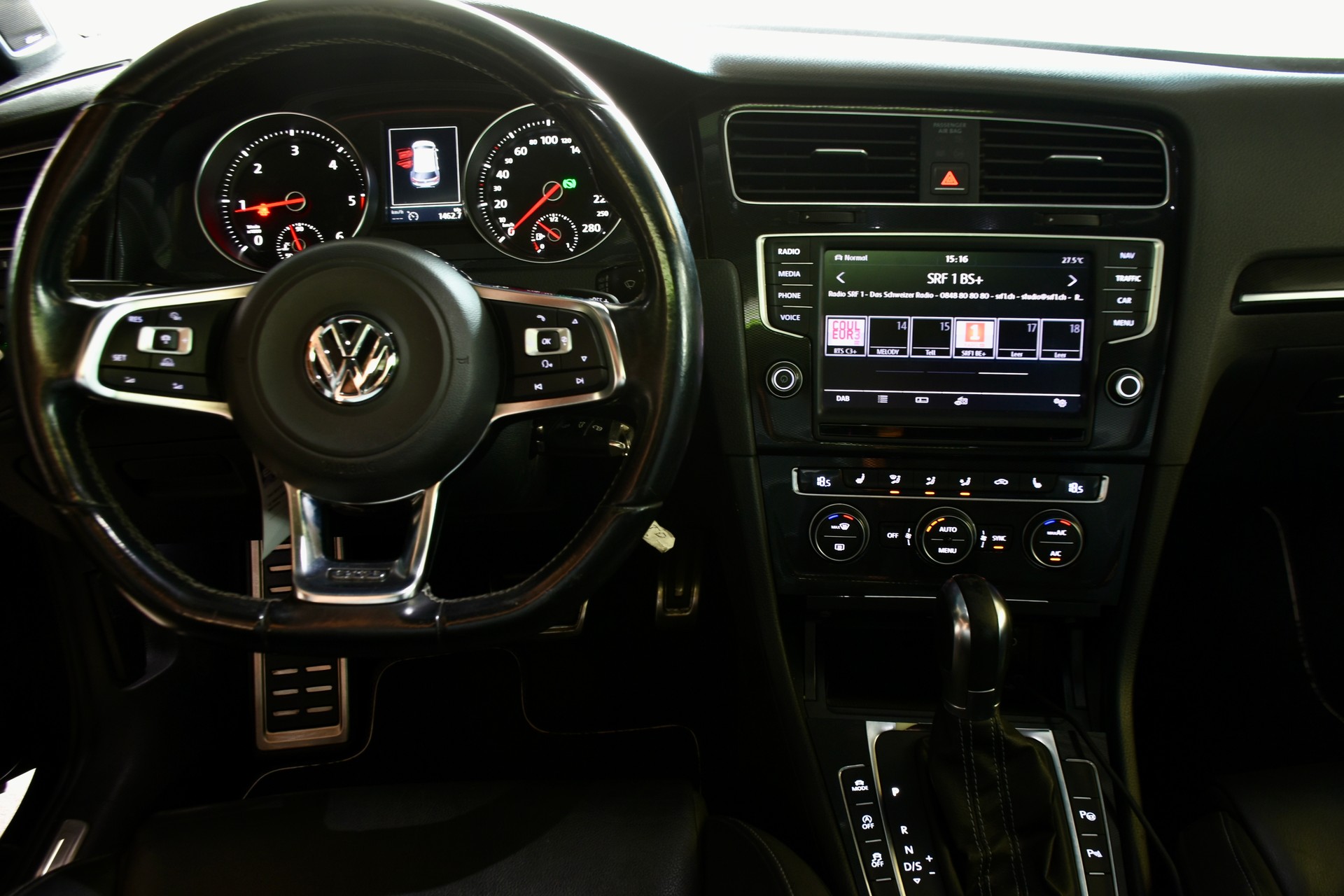 VW Golf 2.0 TDI GTD DSG-image-10