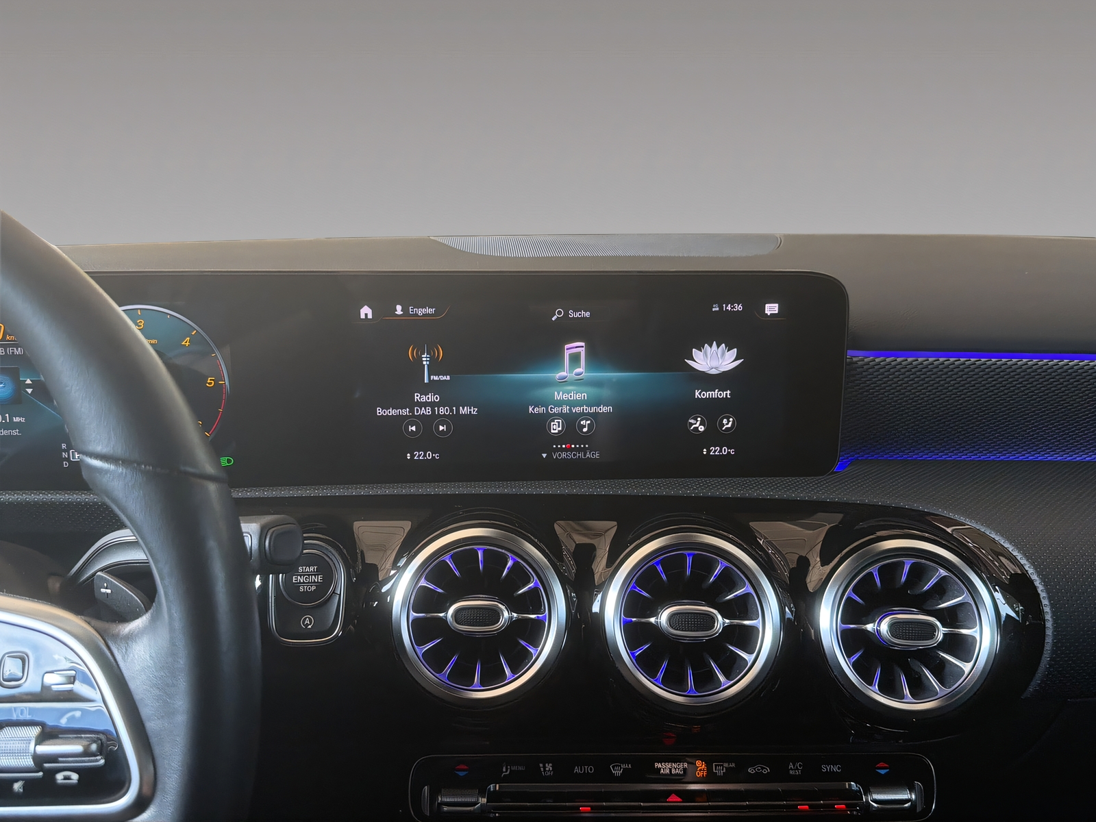 MERCEDES-BENZ A-CLASS W177 A 200 d Progressive 4m-image-14