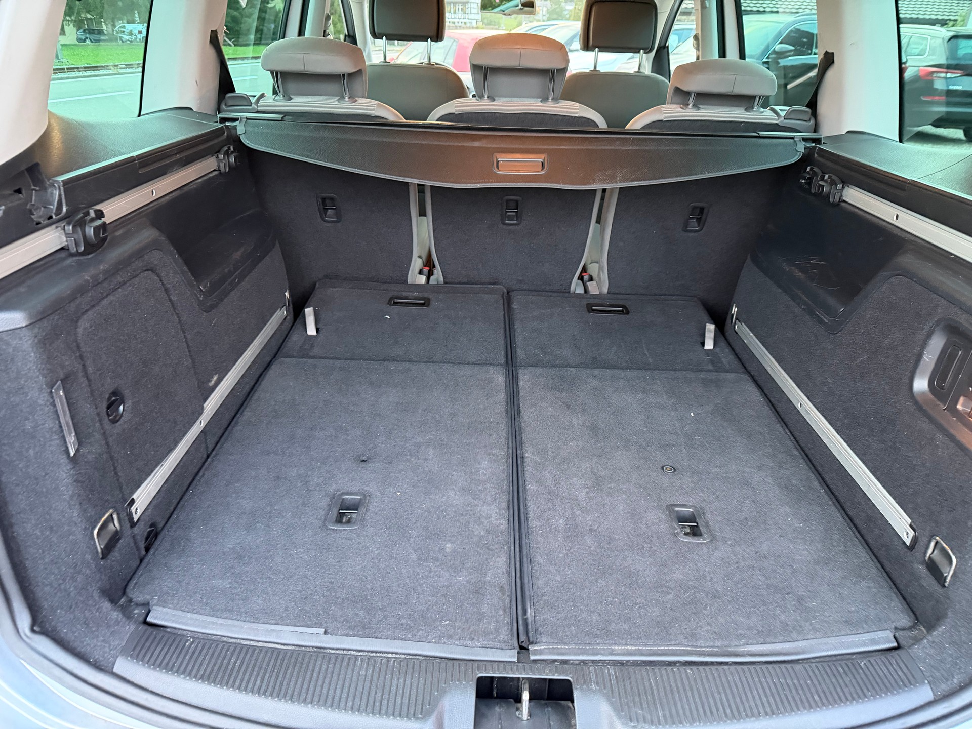 SEAT Alhambra 2.0 TDI Style Eco DSG-image-10