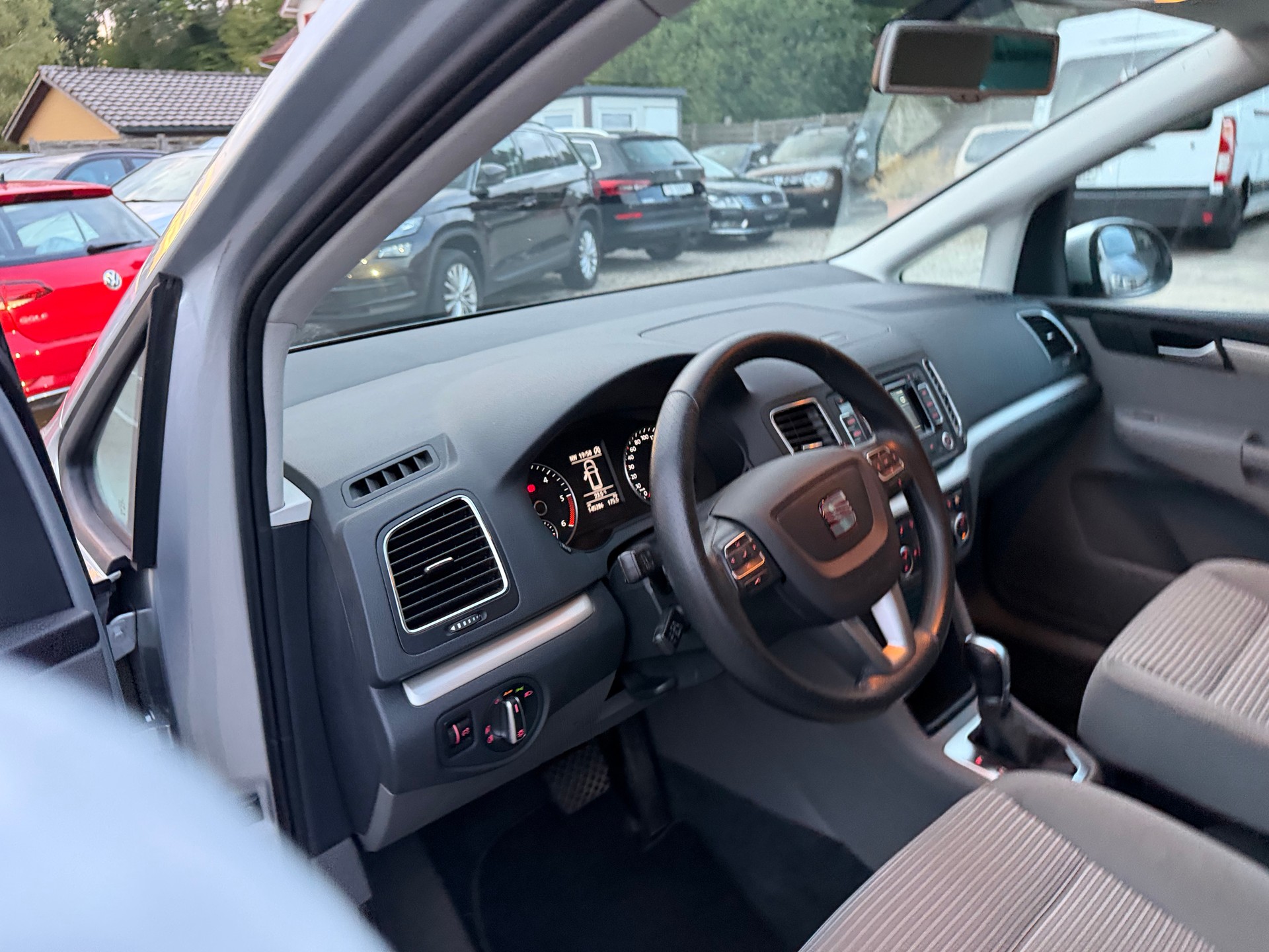 SEAT Alhambra 2.0 TDI Style Eco DSG-image-12