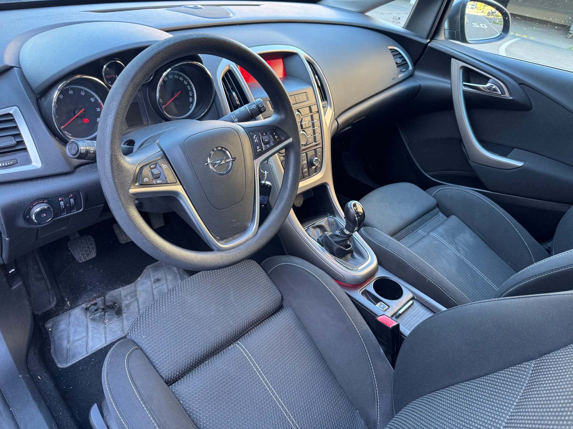 OPEL Astra 1.4i 16V Turbo Enjoy-image-7