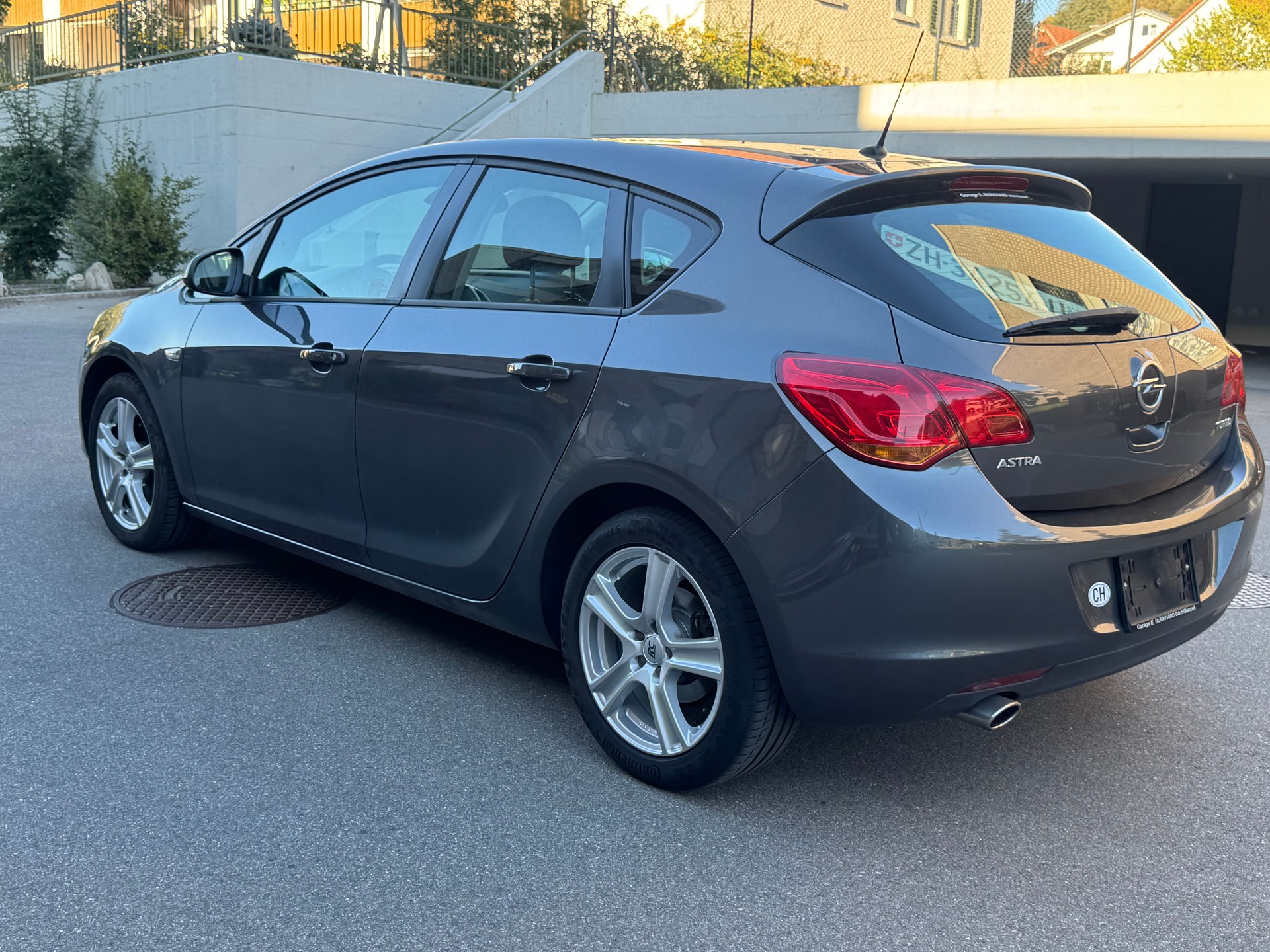 OPEL Astra 1.4i 16V Turbo Enjoy-image-3