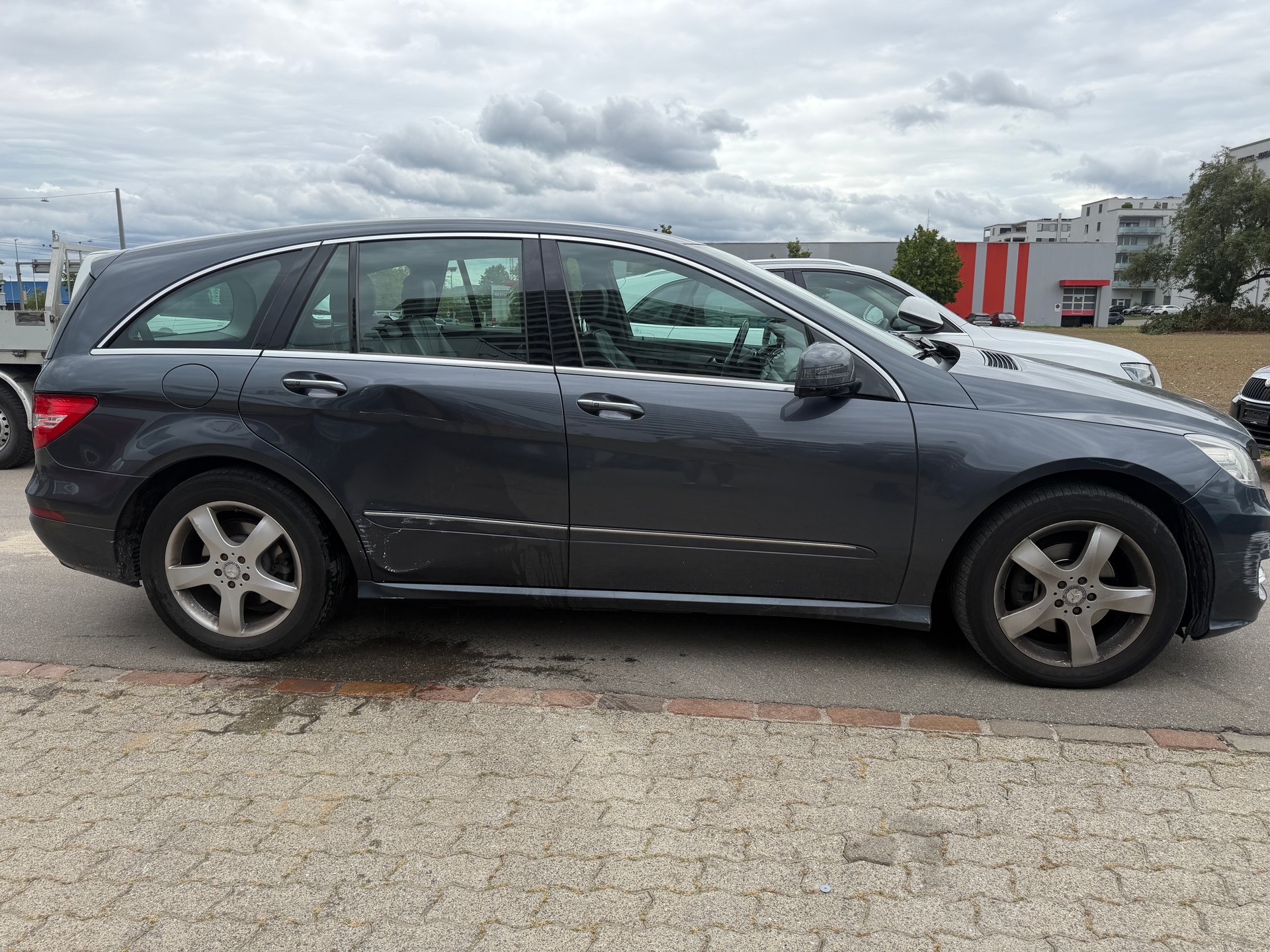 MERCEDES-BENZ R 350 CDI L 4Matic 7G-Tronic-showroom-element-3