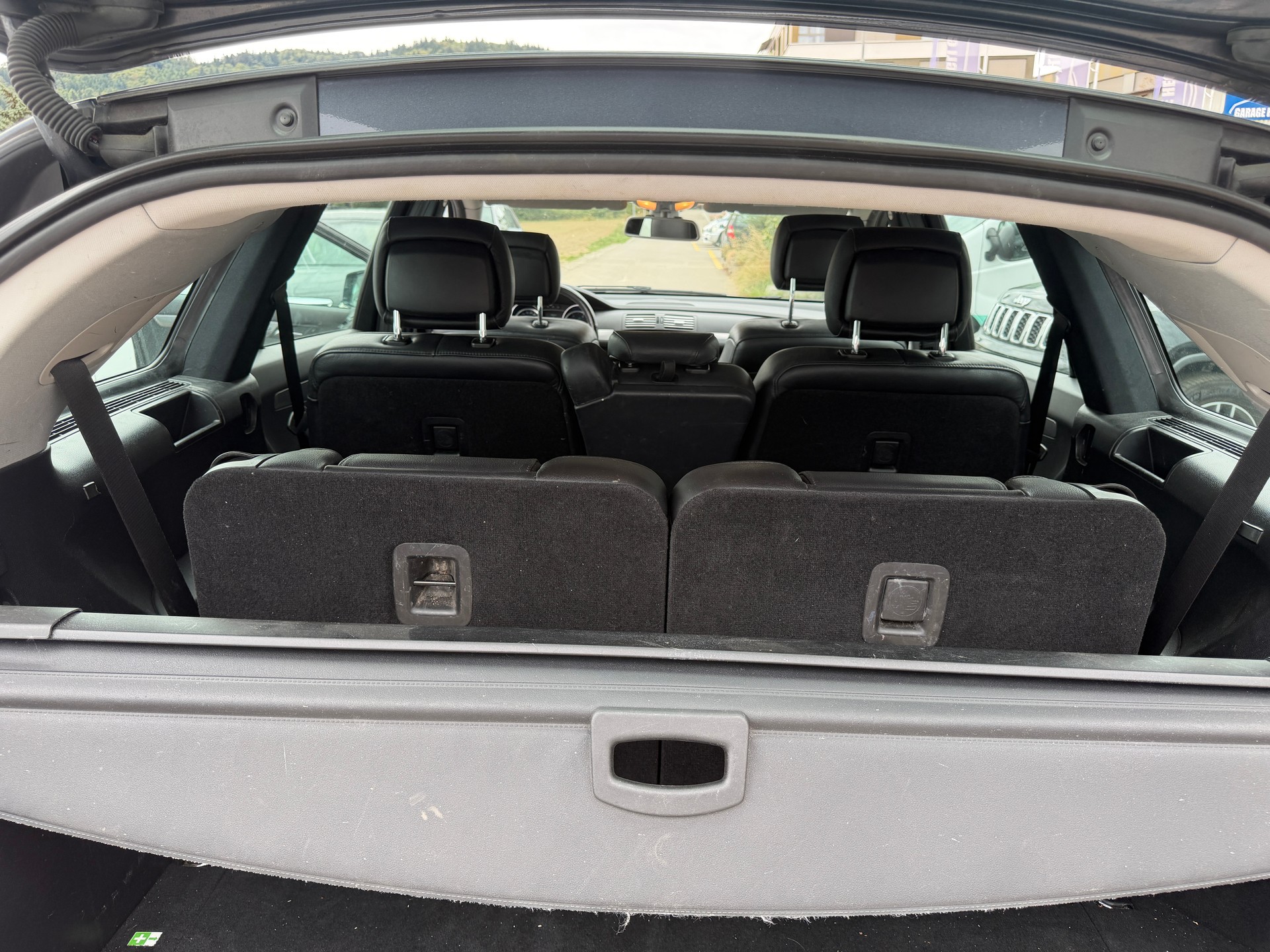 MERCEDES-BENZ R 350 CDI L 4Matic 7G-Tronic-image-12