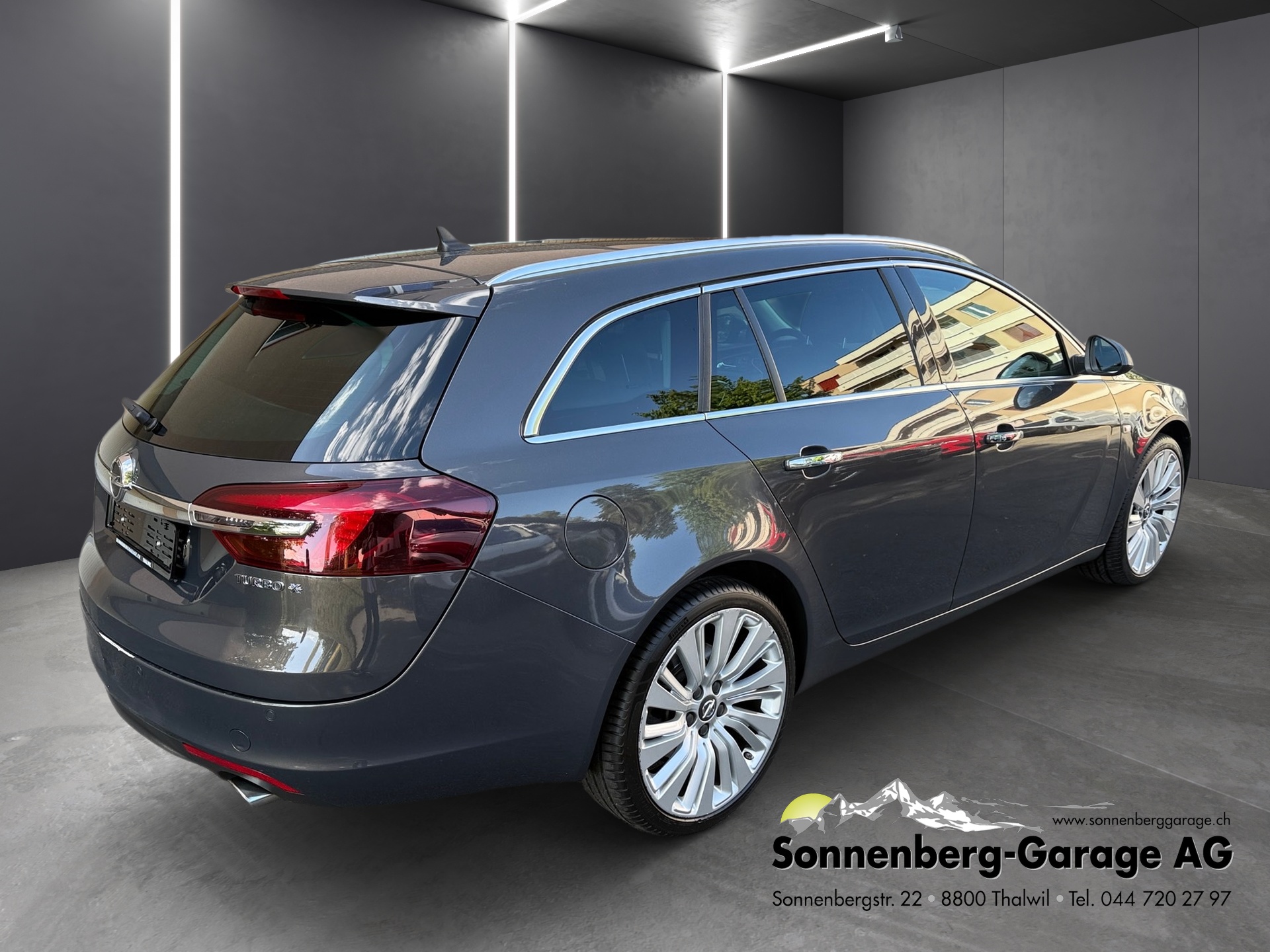 OPEL Insignia ST 2.0 Turbo Cosmo 4WD Aut.-image-2