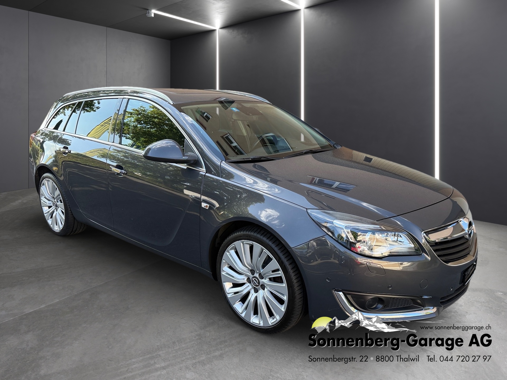 OPEL Insignia ST 2.0 Turbo Cosmo 4WD Aut.-image-1