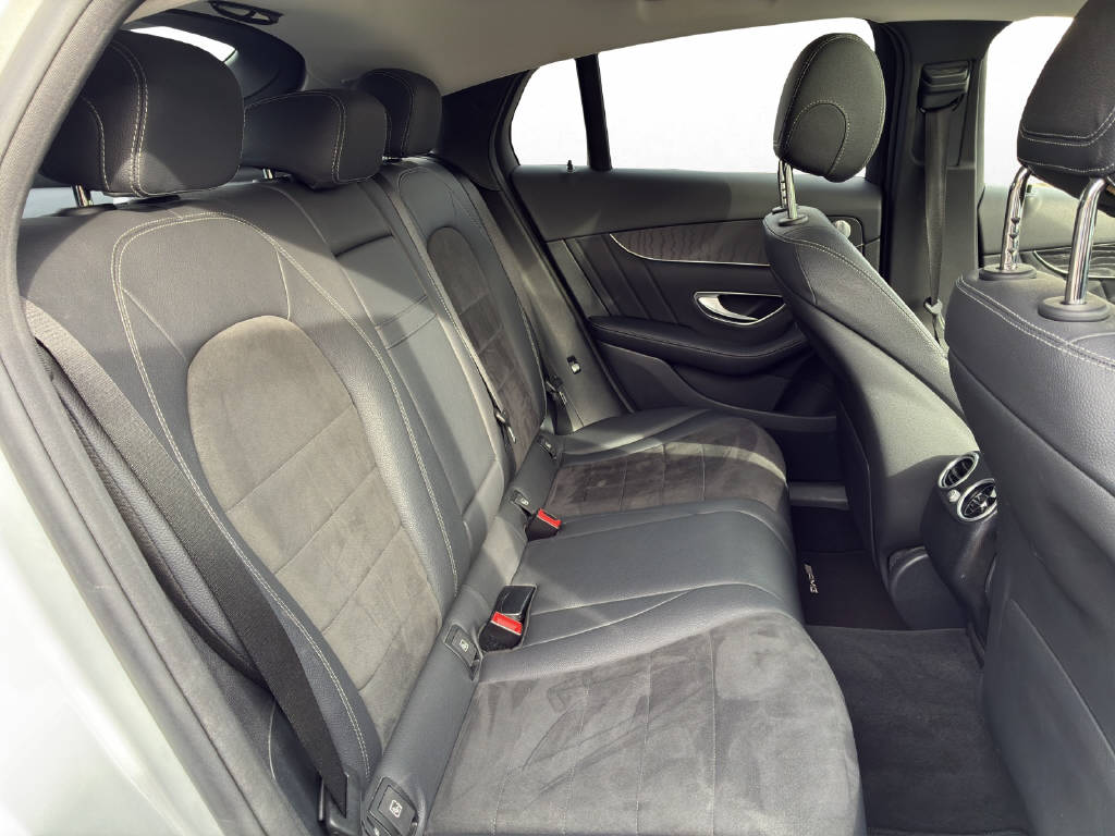 MERCEDES-BENZ GLC 300 AMG Line 4Matic Coupé-image-13