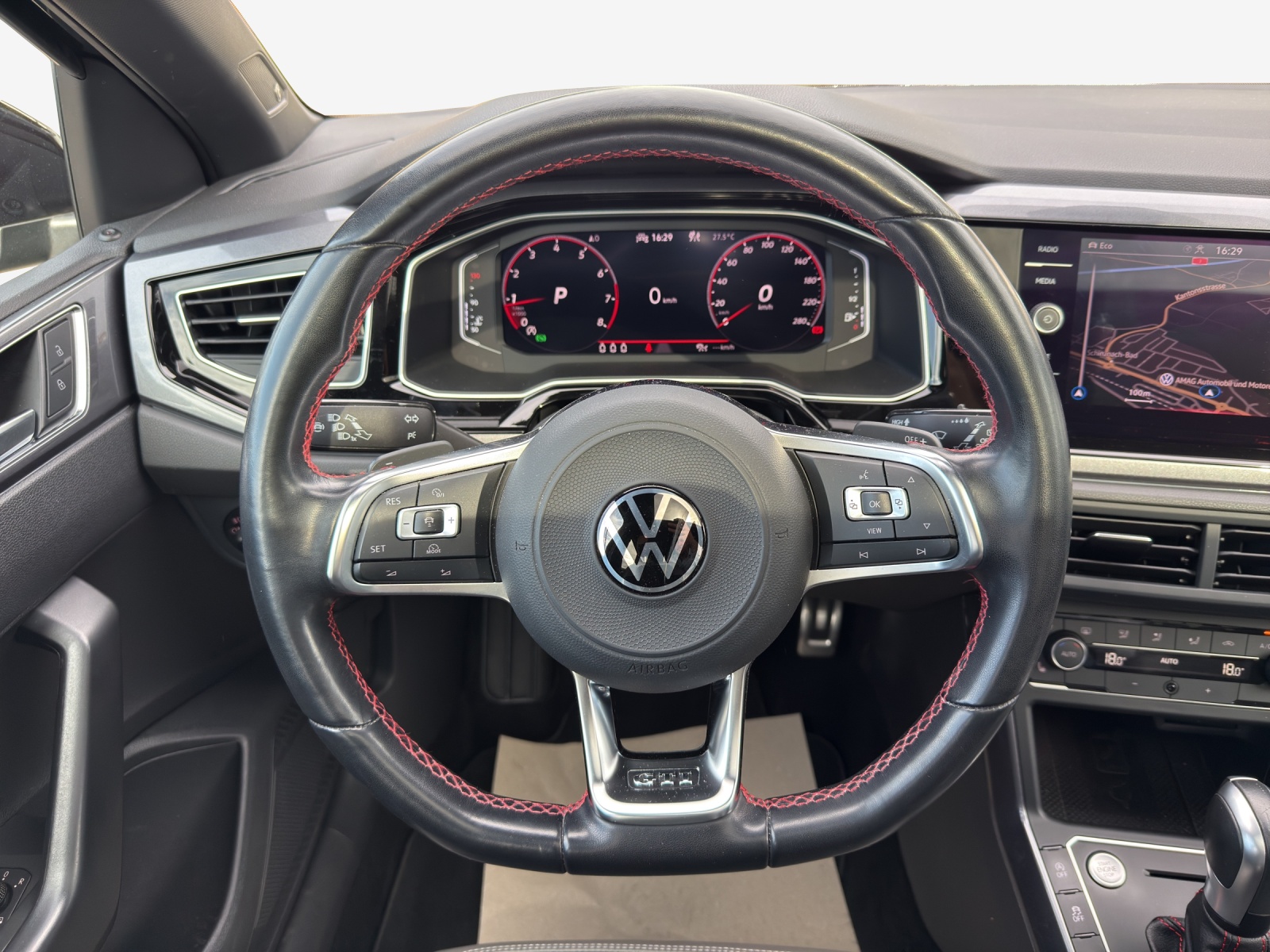 VW Polo 2.0 TSI GTI DSG-image-9