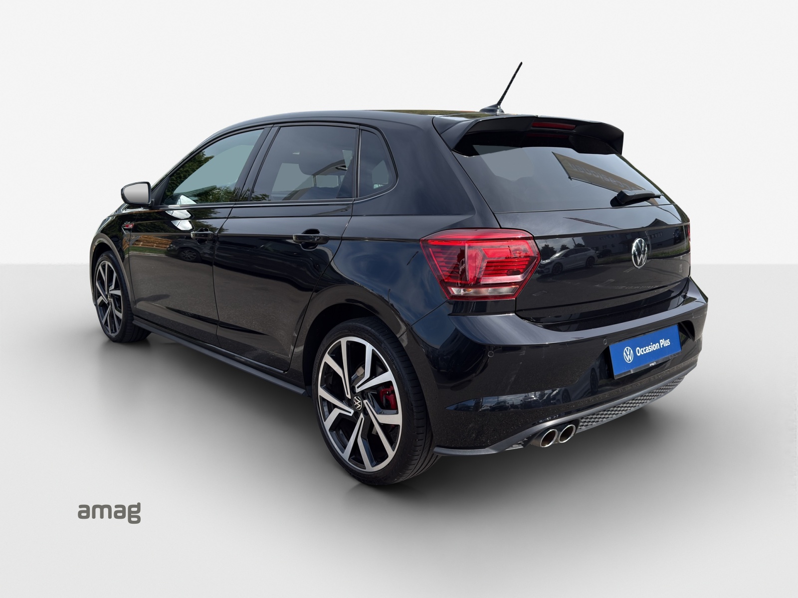 VW Polo 2.0 TSI GTI DSG-image-2