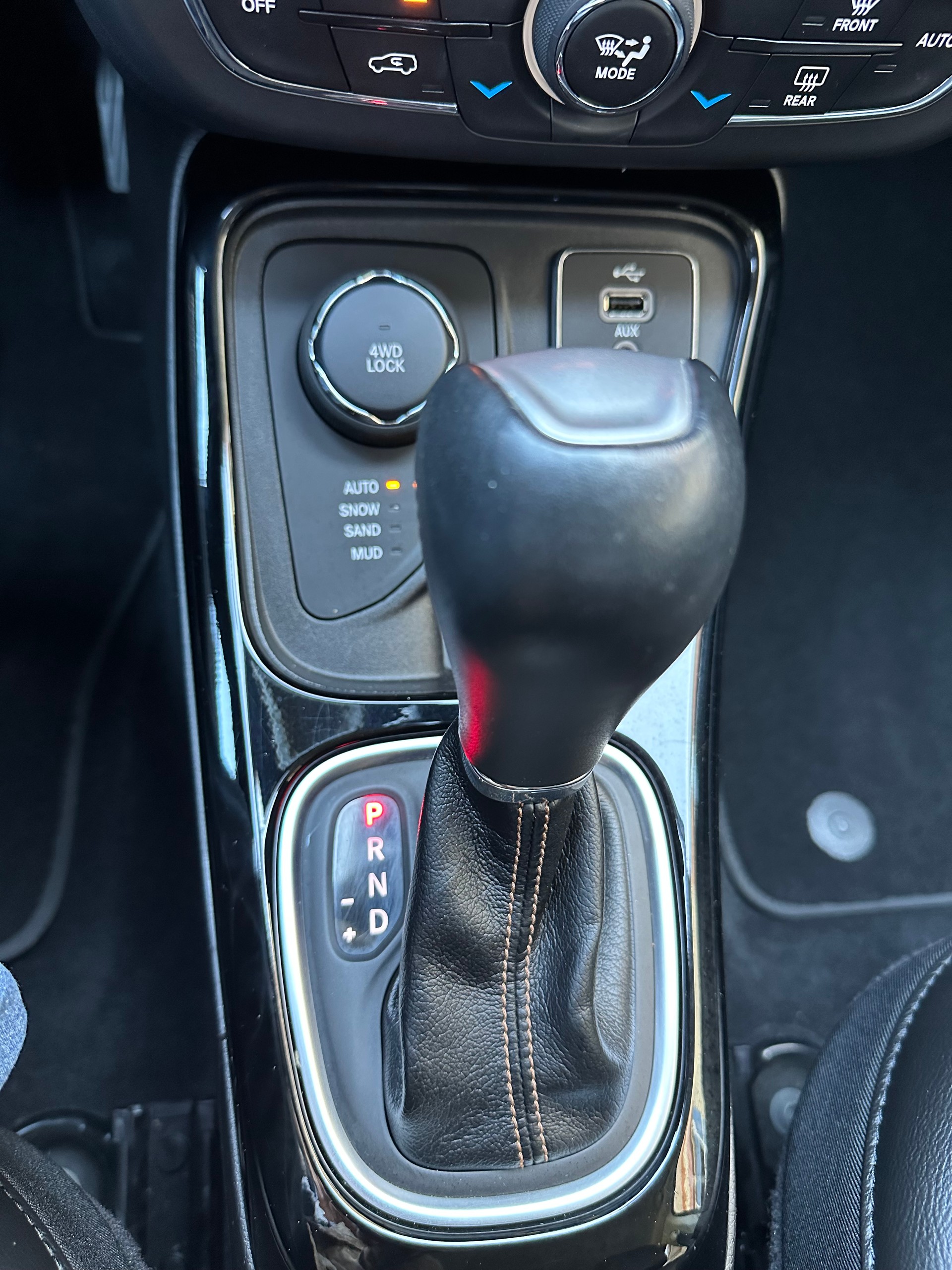 JEEP Compass 2.0CRD Limited AWD 9ATX-image-18