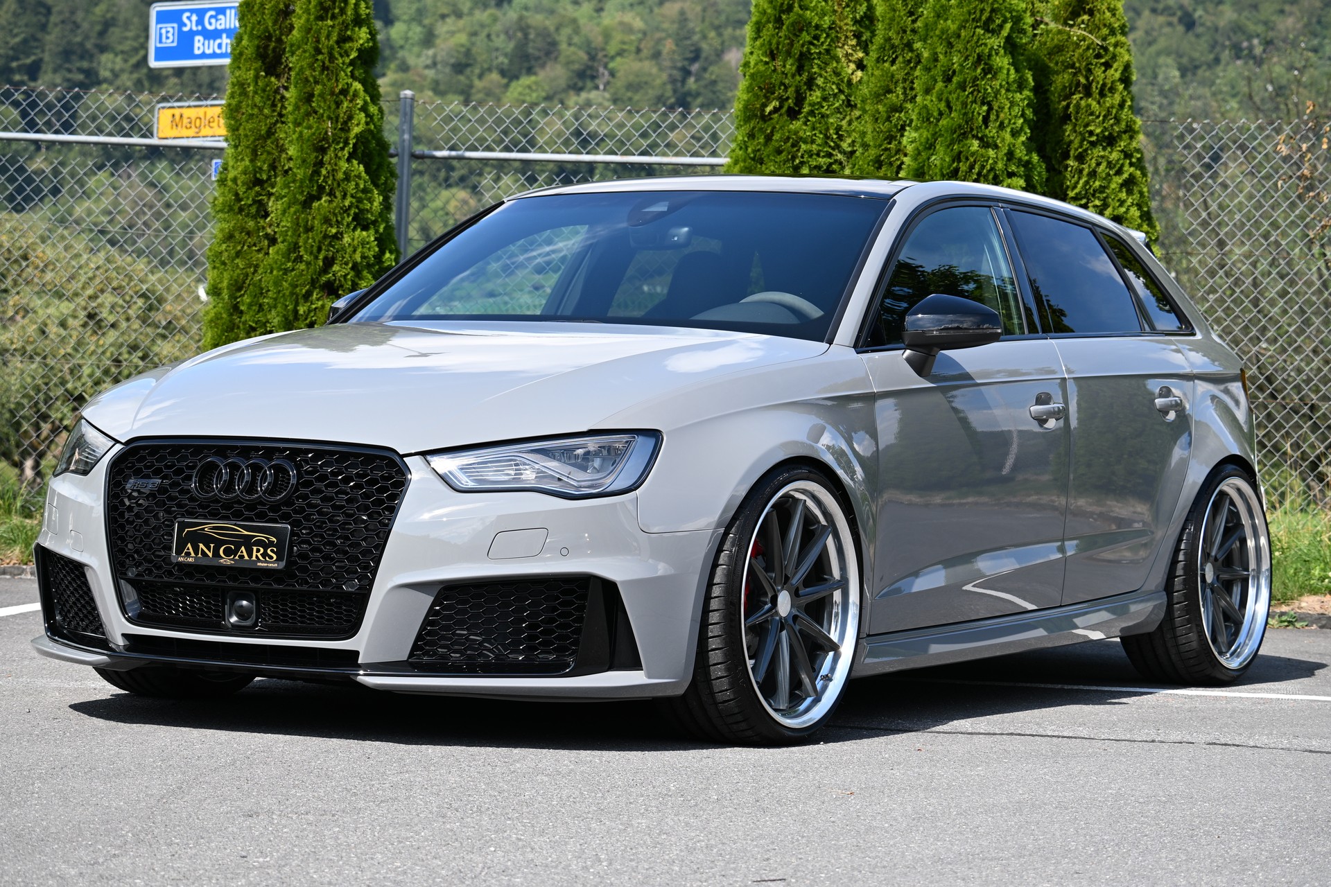 AUDI RS3 Widebody Einzelstück Vossen Felgen in 9.5x 20 KW-Fahrwerk LK spez & weiteres Zübehör, Vollausstattung ohne OPF-showroom-element-2