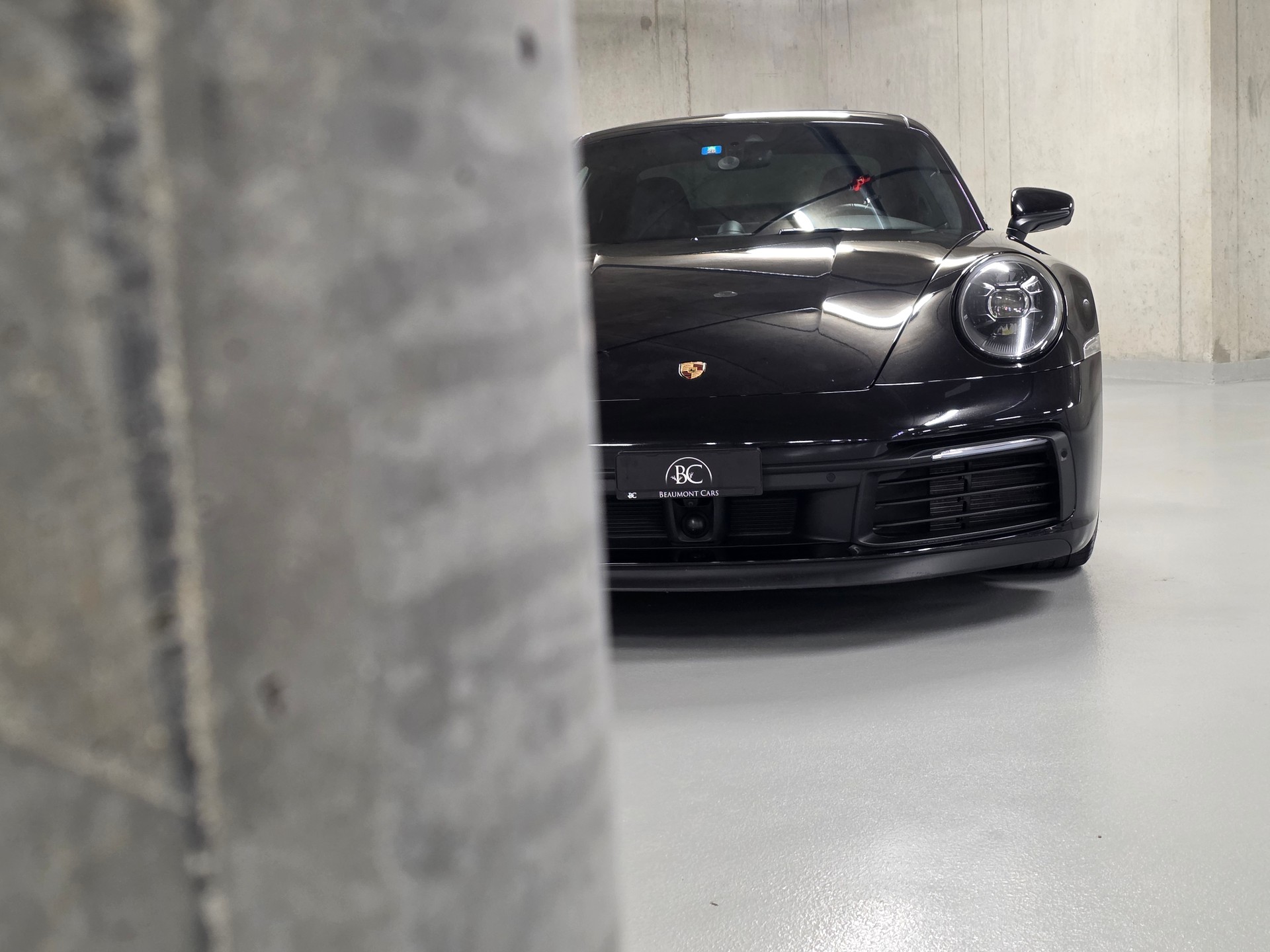 PORSCHE 911 Carrera 4S PDK-image-2
