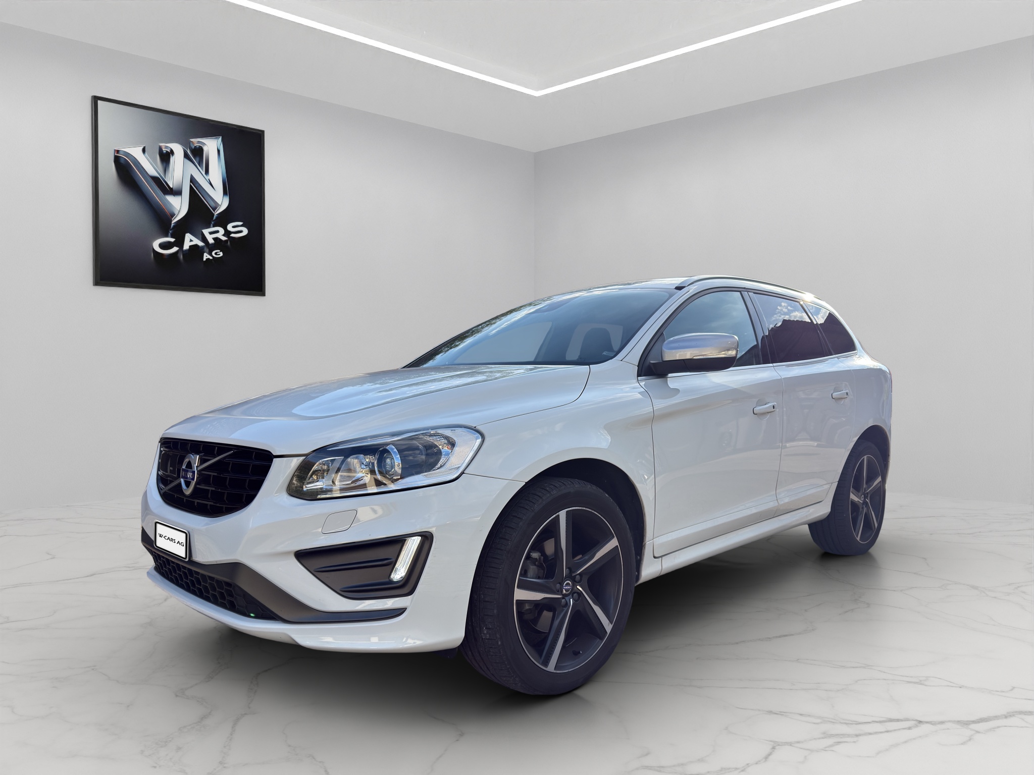 VOLVO XC60 D5 AWD Polestar R-Design Geartronic * 8 fach * Garantie * Standheizung * — slika 1