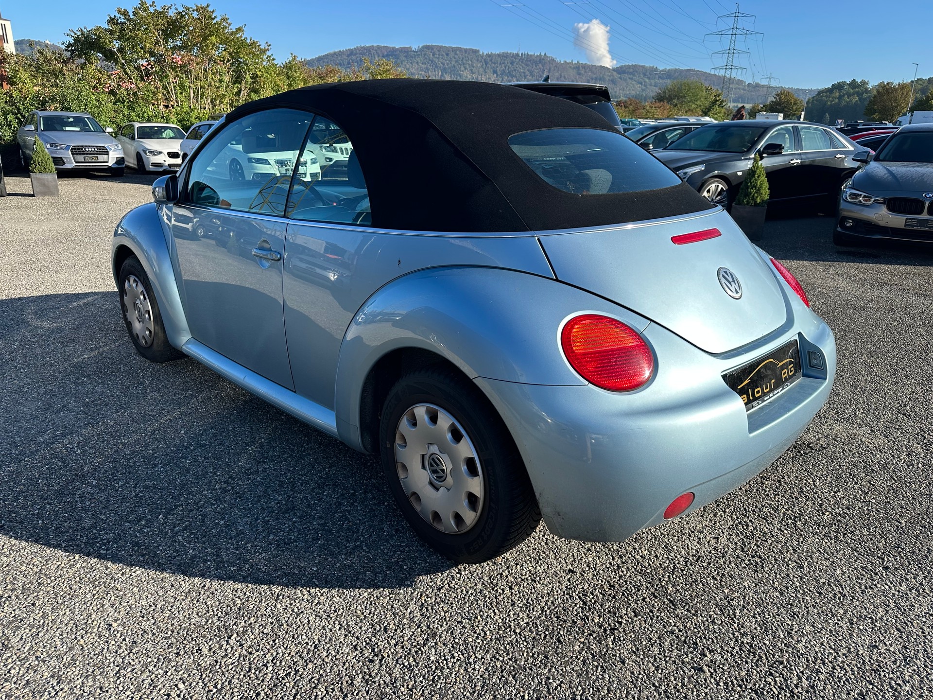 VW Beetle Cabrio 1.4-image-4