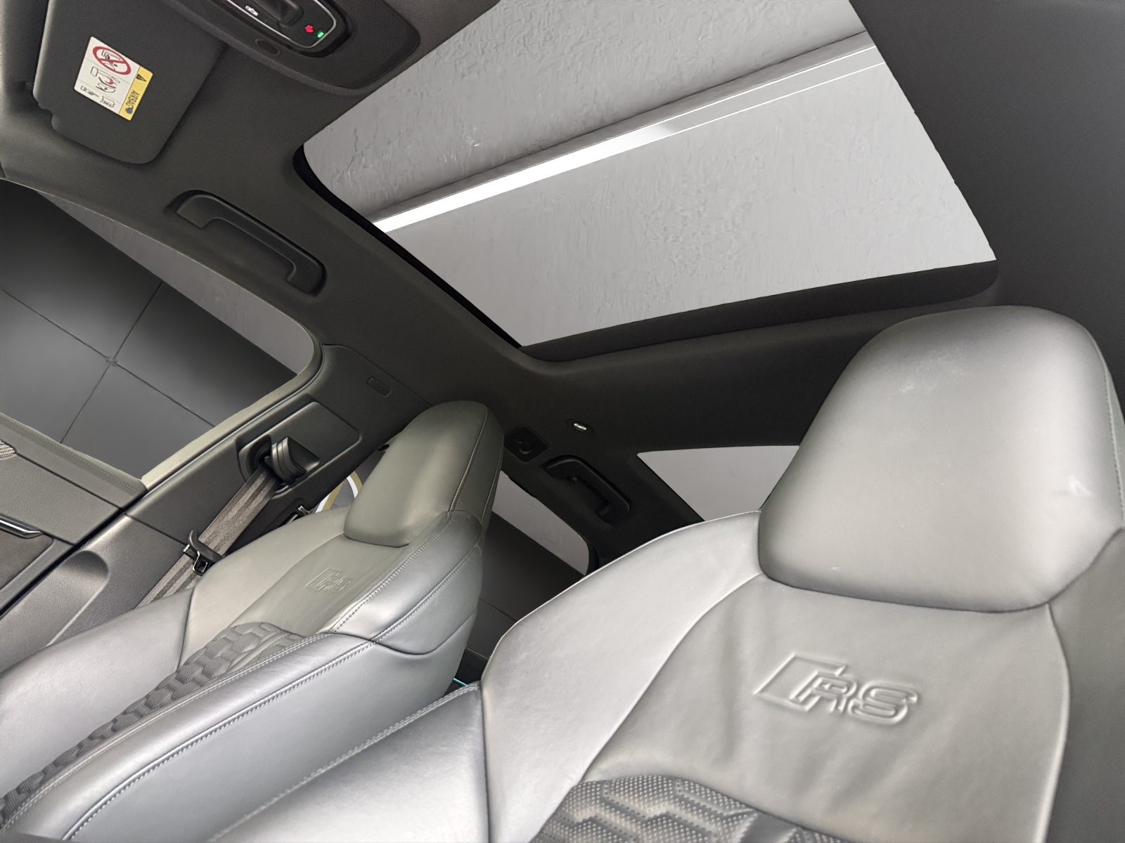 AUDI RS6 Avant 4.0 TFSI V8 sport quattro-image-16