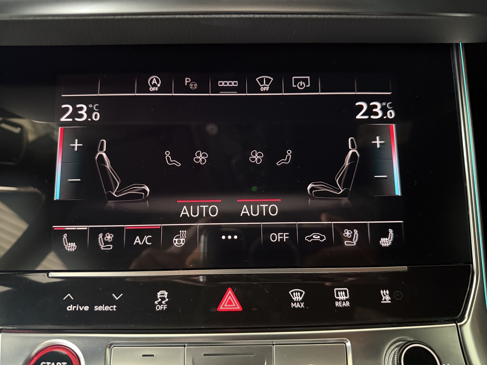 AUDI RS6 Avant 4.0 TFSI V8 sport quattro-image-13