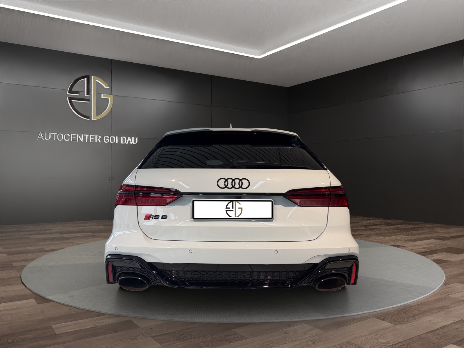 AUDI RS6 Avant 4.0 TFSI V8 sport quattro-image-2