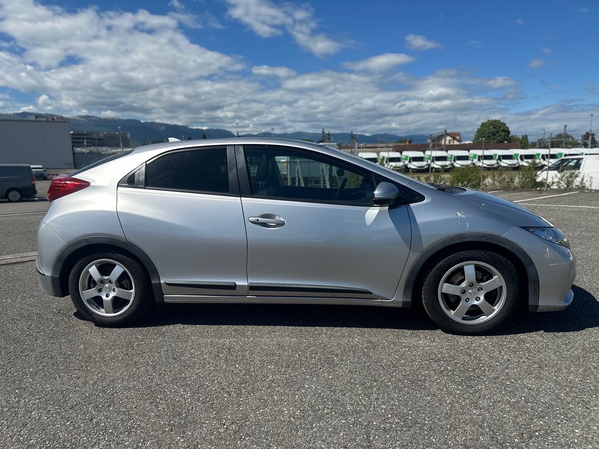 HONDA Civic 1.8i Sport-image-5