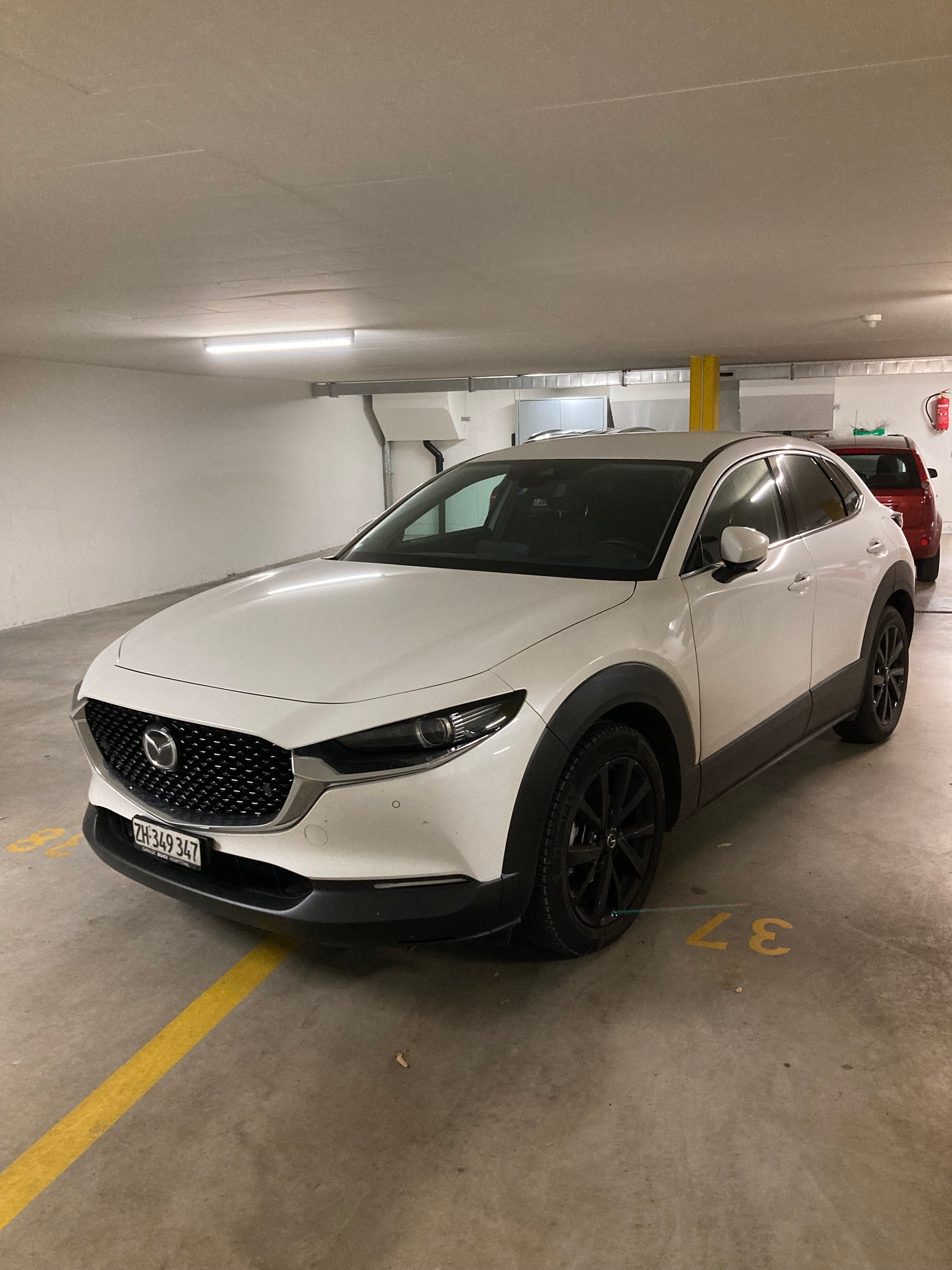 MAZDA 2.0 180 Revolution AWD mit AHK abnehmbar-image-0