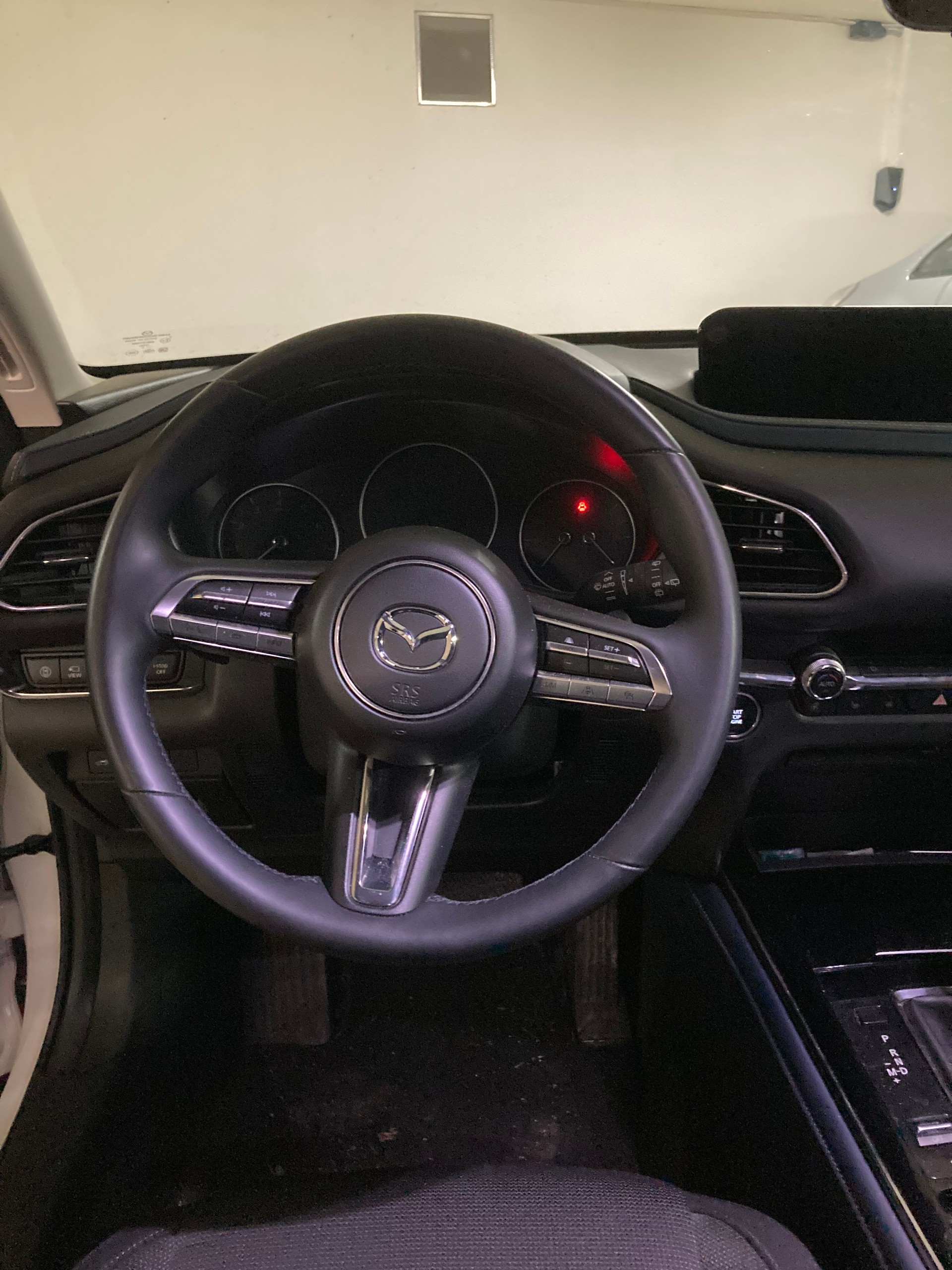 MAZDA 2.0 180 Revolution AWD mit AHK abnehmbar-image-2