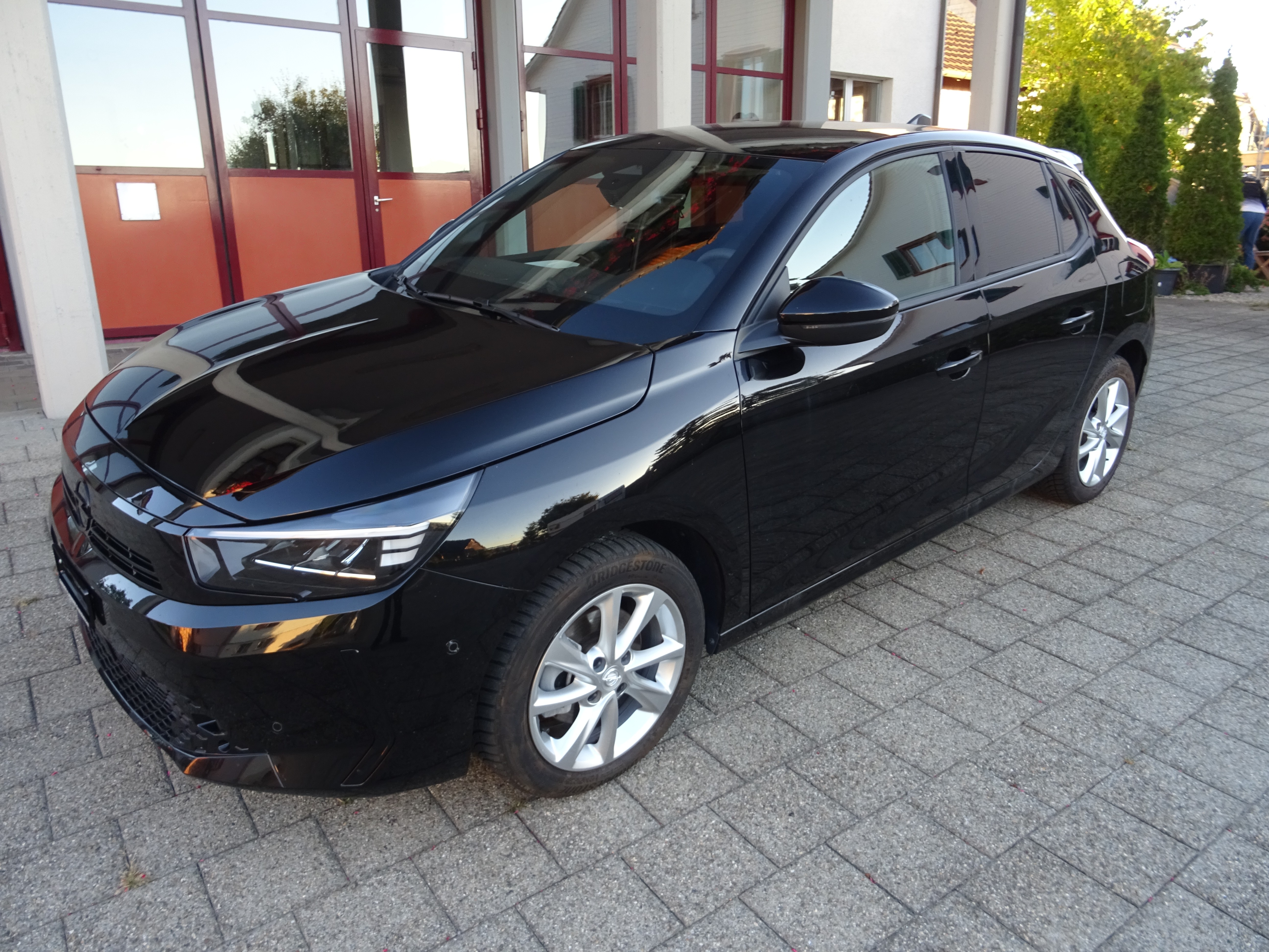 Car photo