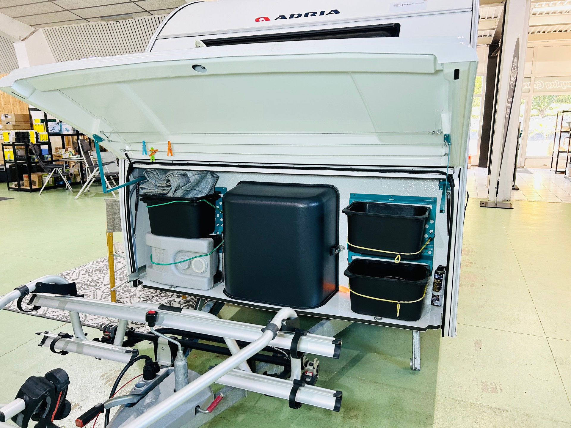 ADRIA Aviva 400 PS-image-6