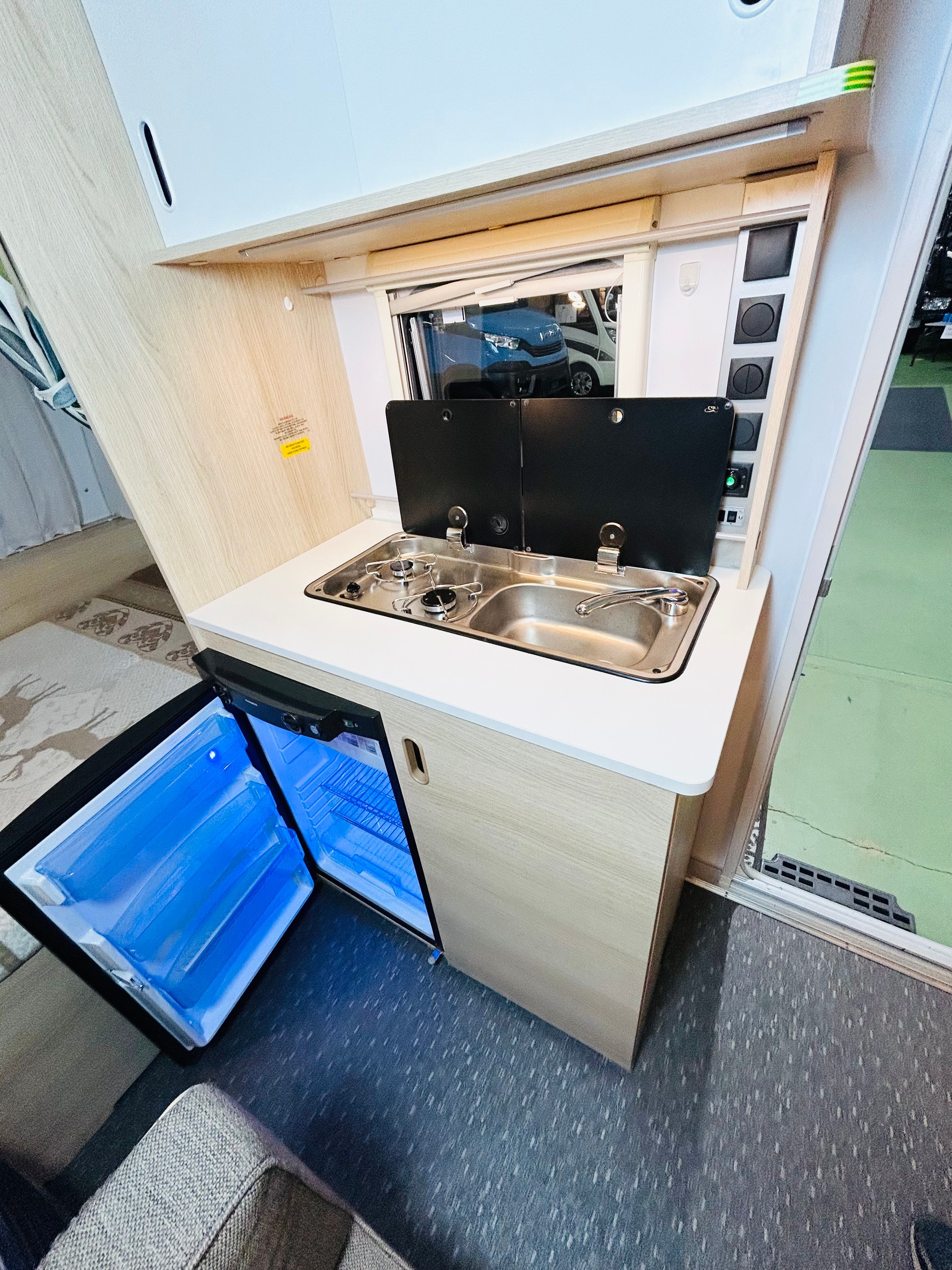 ADRIA Aviva 400 PS-image-11