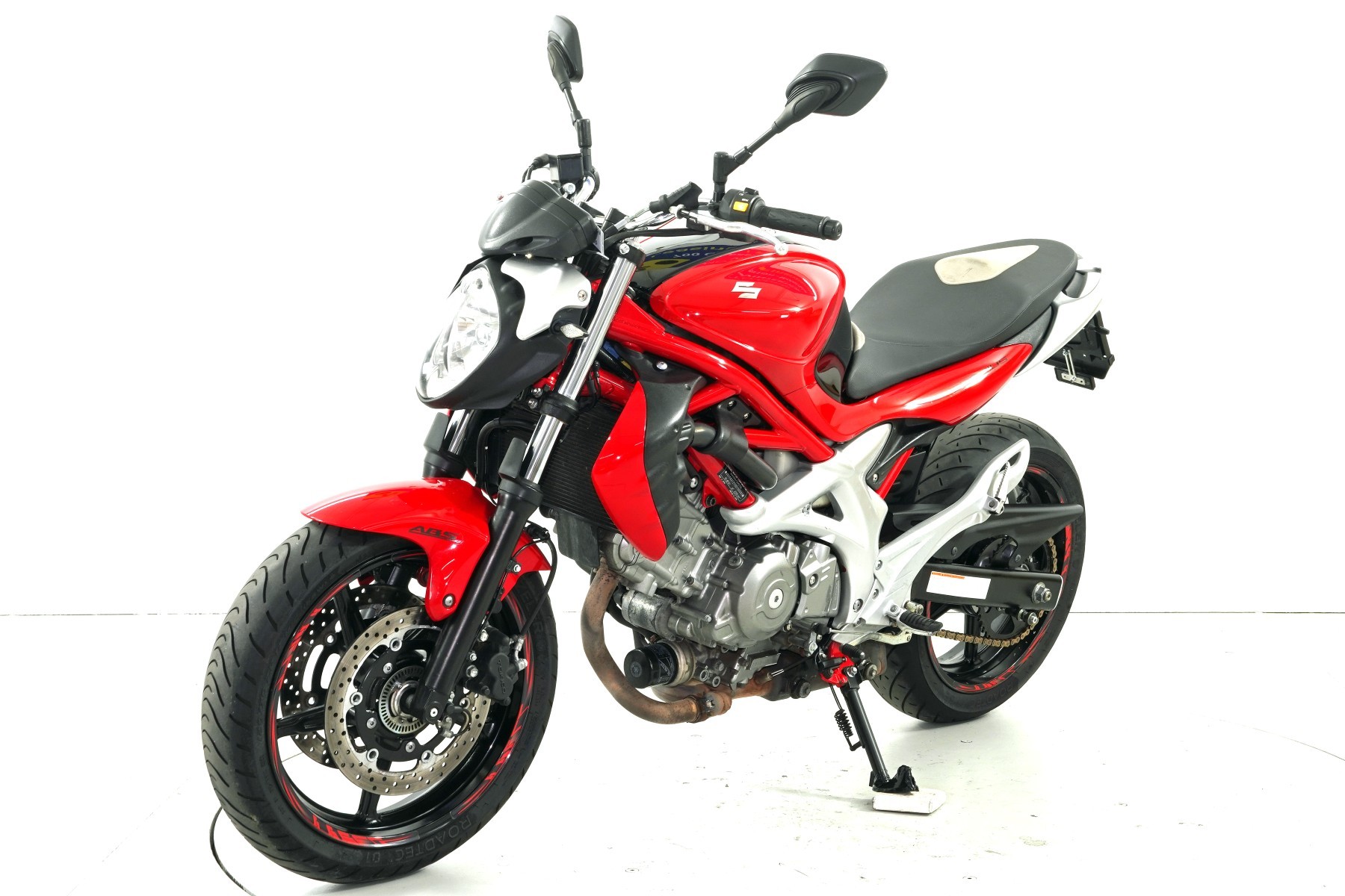 SUZUKI SFV 650 U Gladius ABS-showroom-element-2