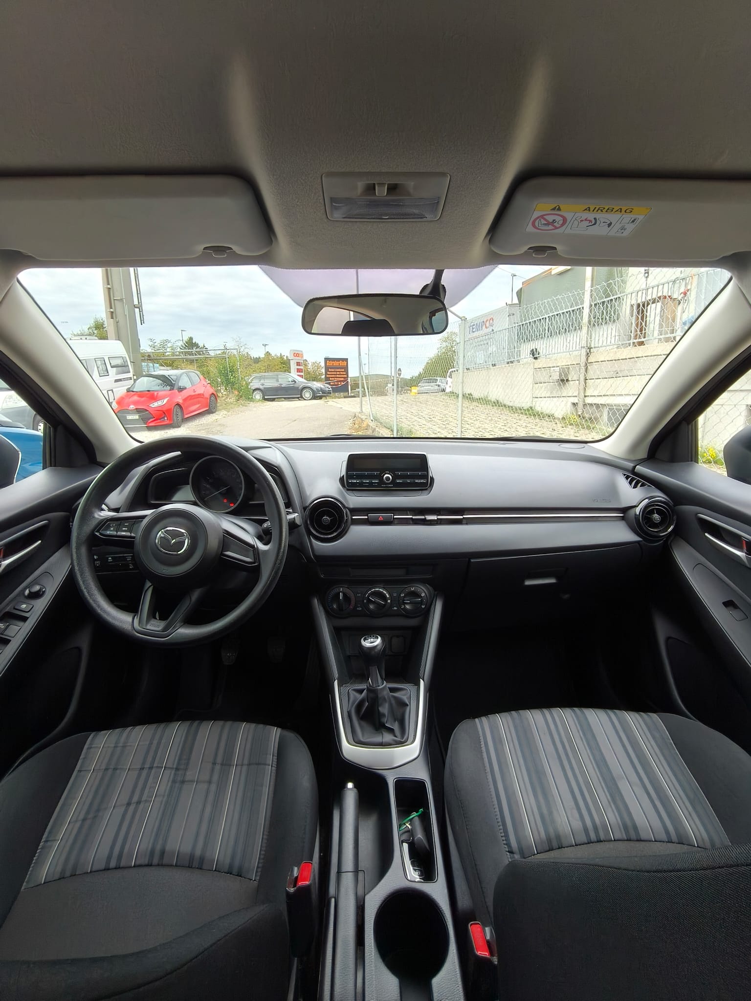MAZDA 2 SKYACTIV-G 75 Challenge-image-6