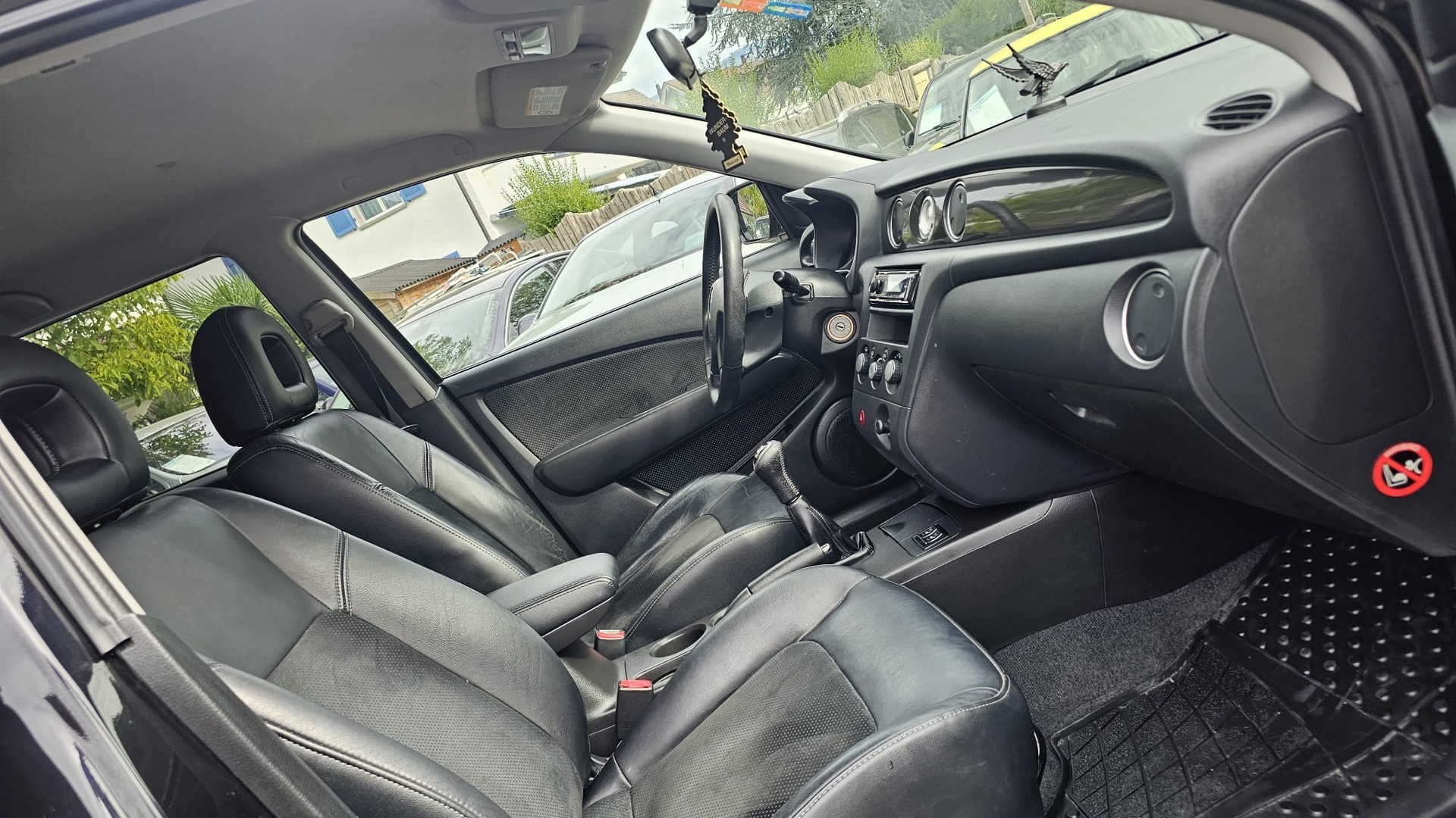 MITSUBISHI Outlander 2.0 16V Turbo-image-10