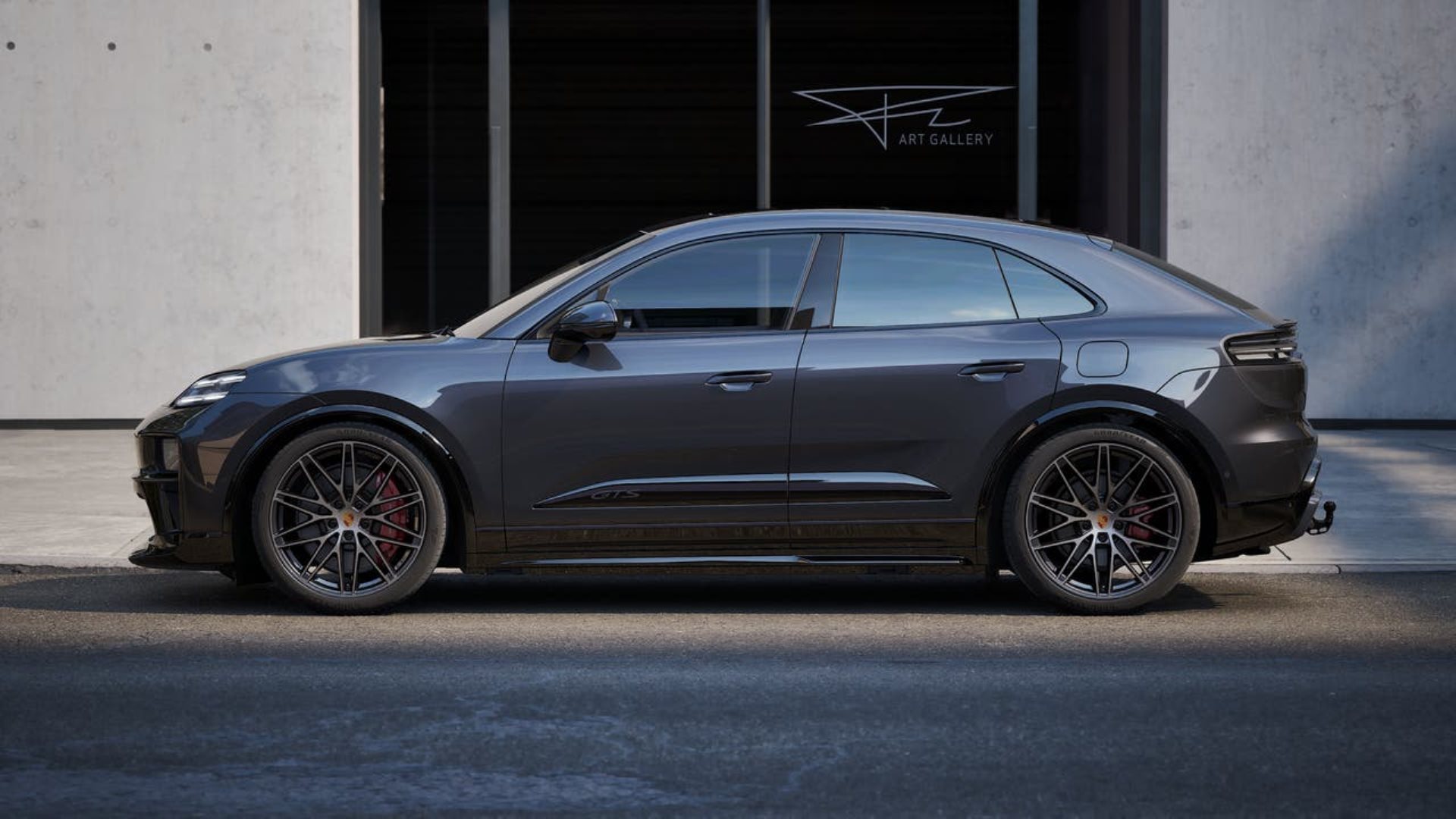 PORSCHE Macan GTS-image-1
