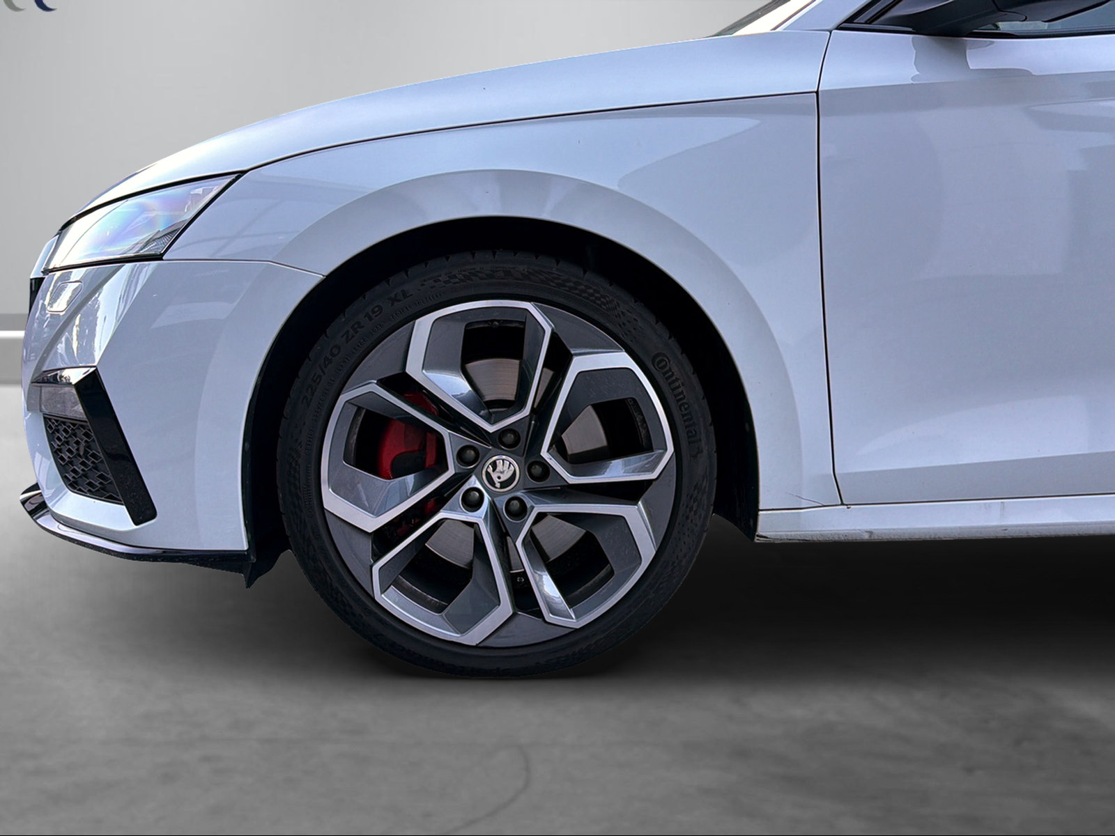 SKODA Octavia Combi 2.0 TSI DSG RS-image-10
