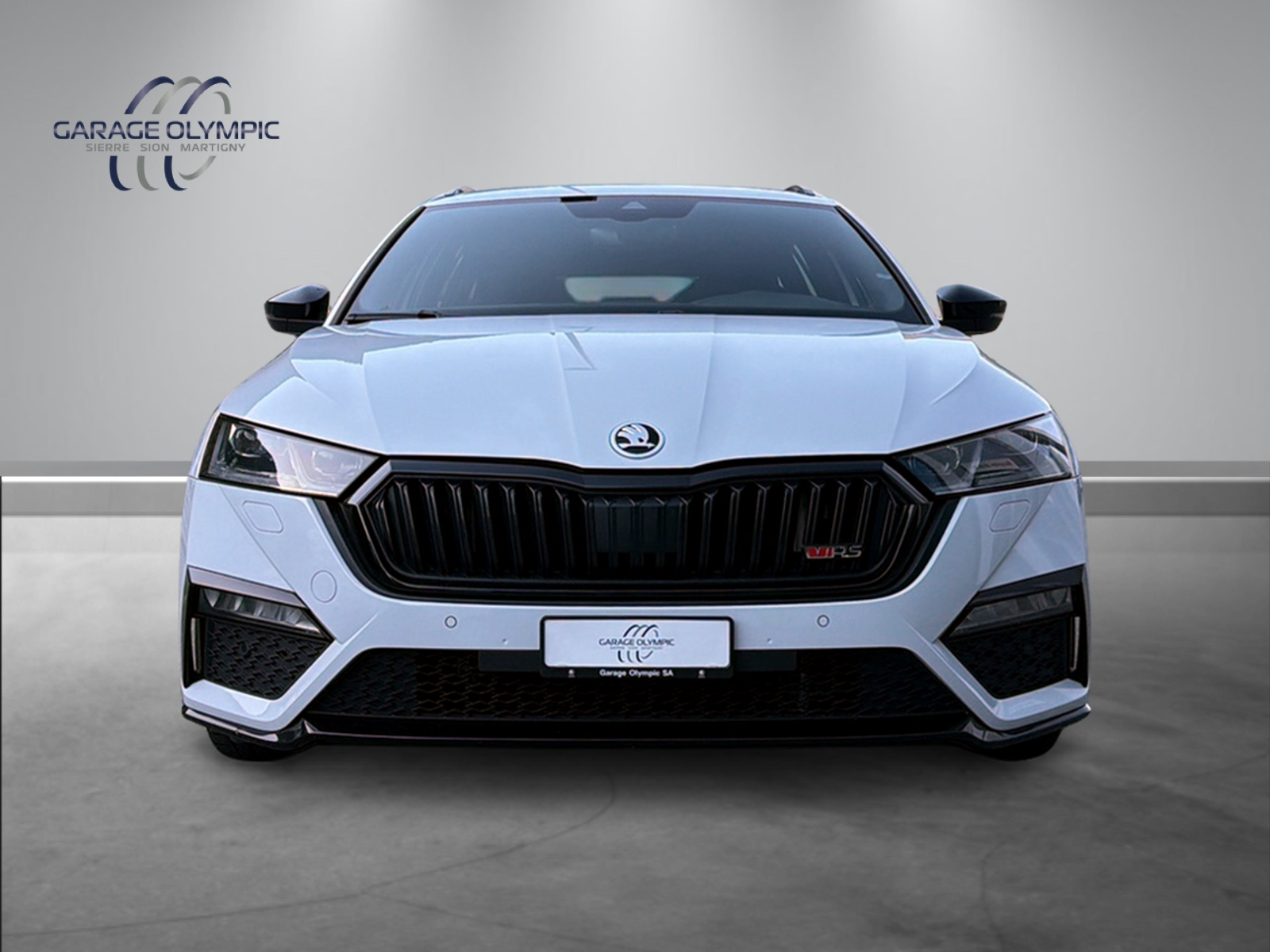 SKODA Octavia Combi 2.0 TSI DSG RS-image-1