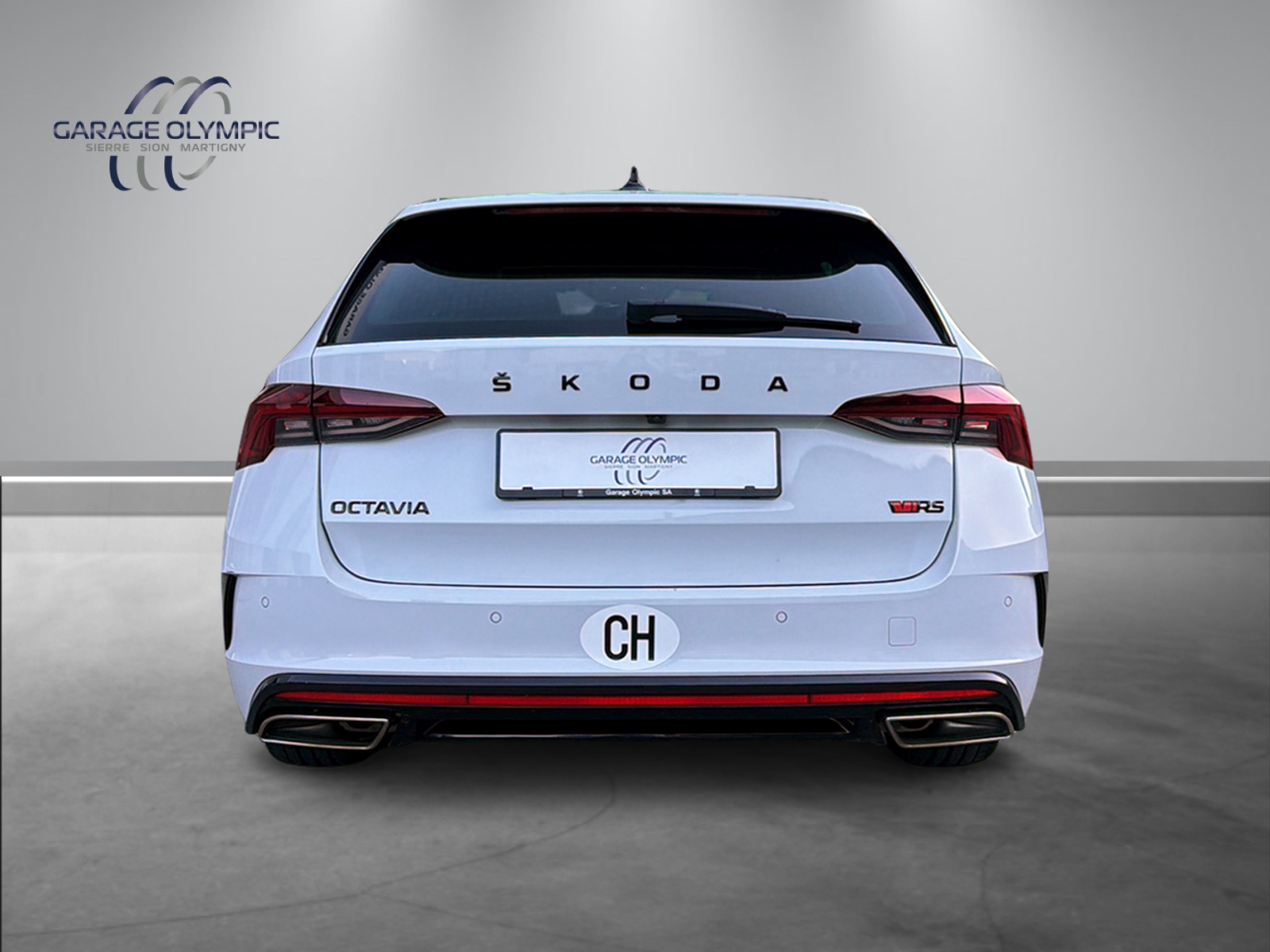 SKODA Octavia Combi 2.0 TSI DSG RS-image-4