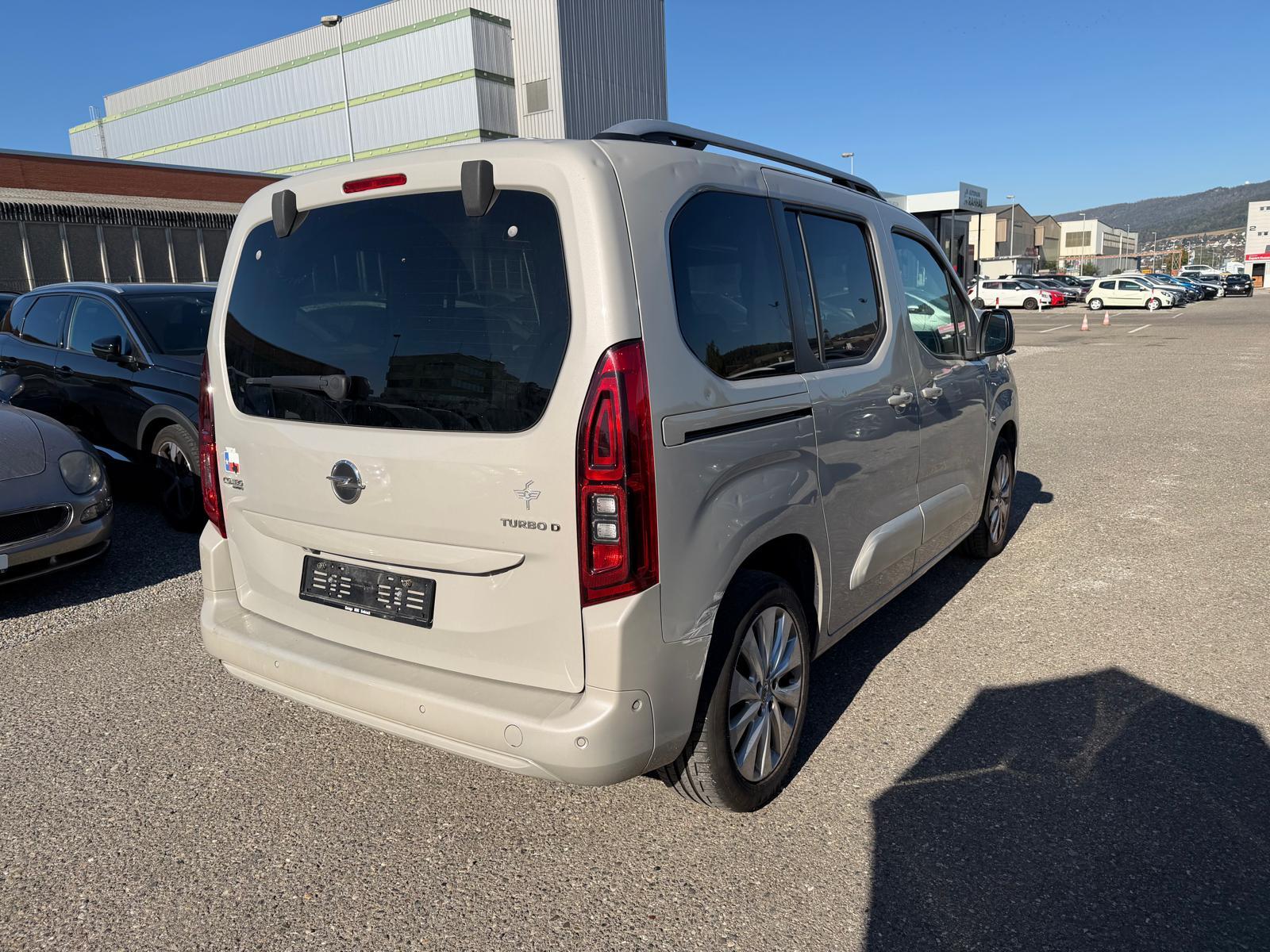 OPEL Combo Life 1.5 D Innovation S/S-image-4