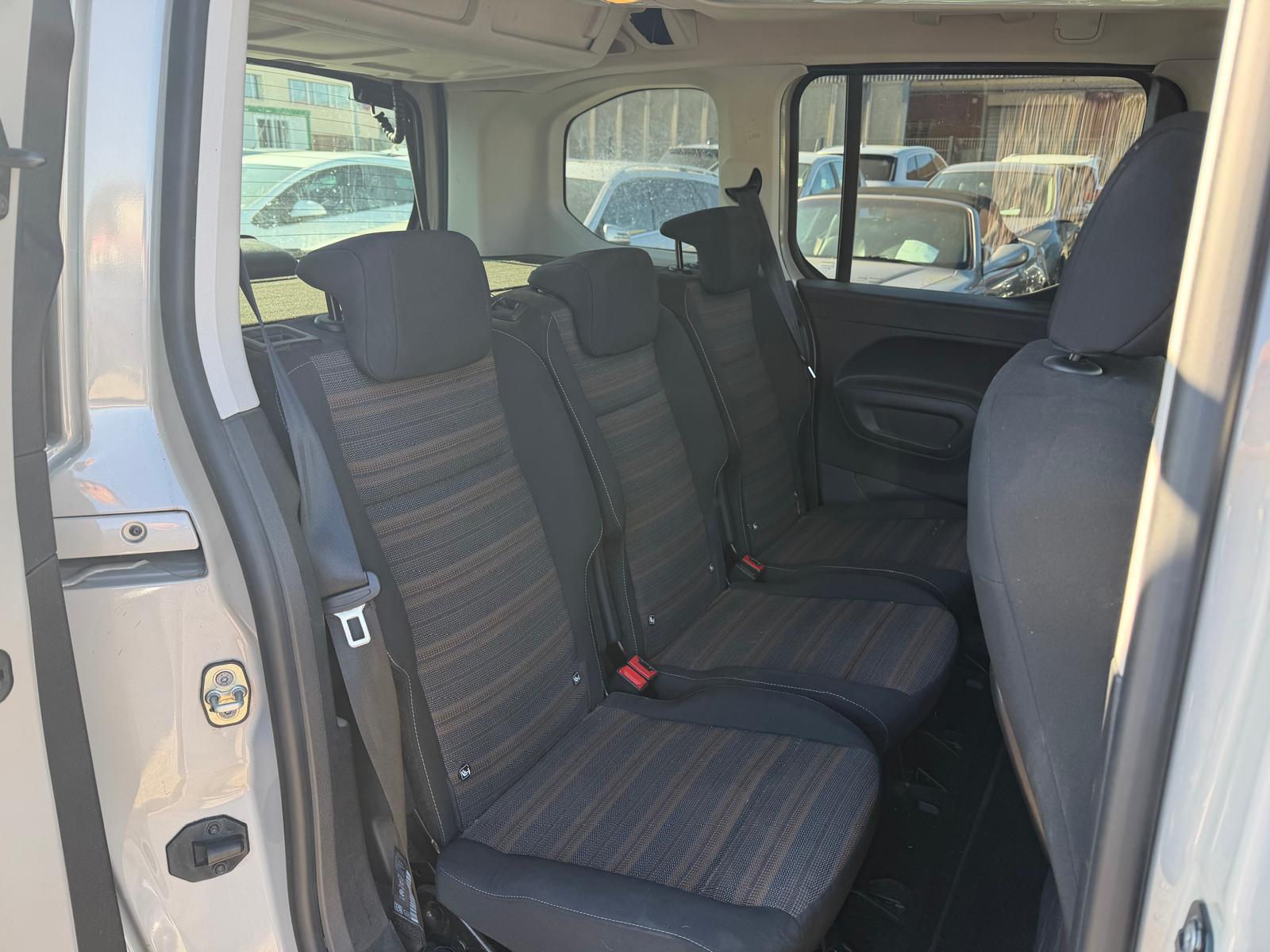 OPEL Combo Life 1.5 D Innovation S/S-image-11
