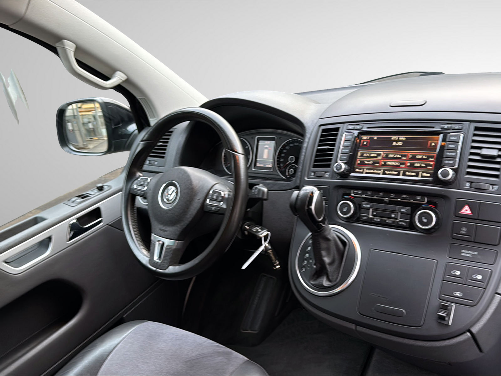 VW T5 Multivan 2.0 Bi-TDI CR Highline 4Motion-image-25