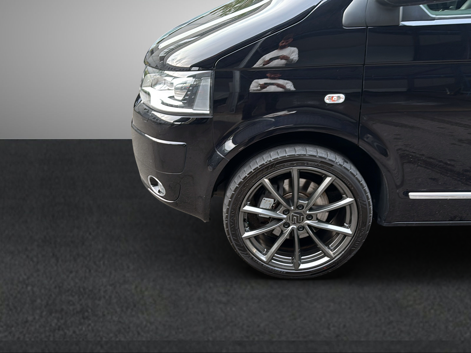 VW T5 Multivan 2.0 Bi-TDI CR Highline 4Motion-image-5