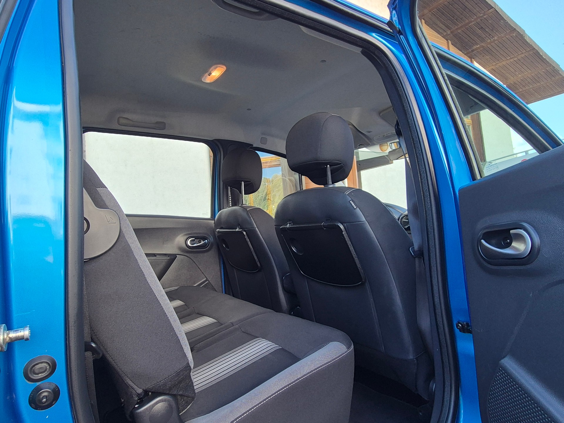 DACIA Lodgy 1.2 T Stepway 7PL-image-11