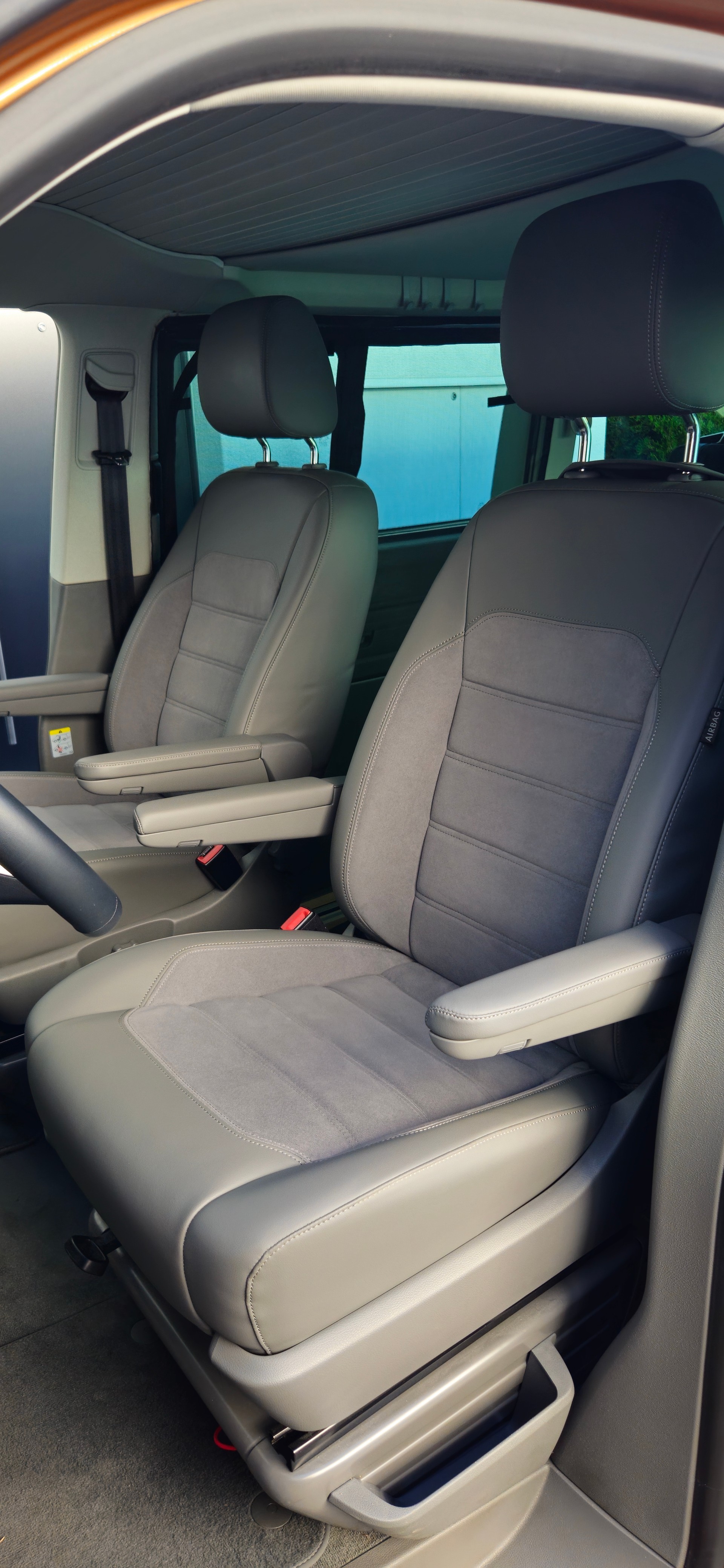 VW CALIFORNIA Ocean Liberty 4M DSG-image-3