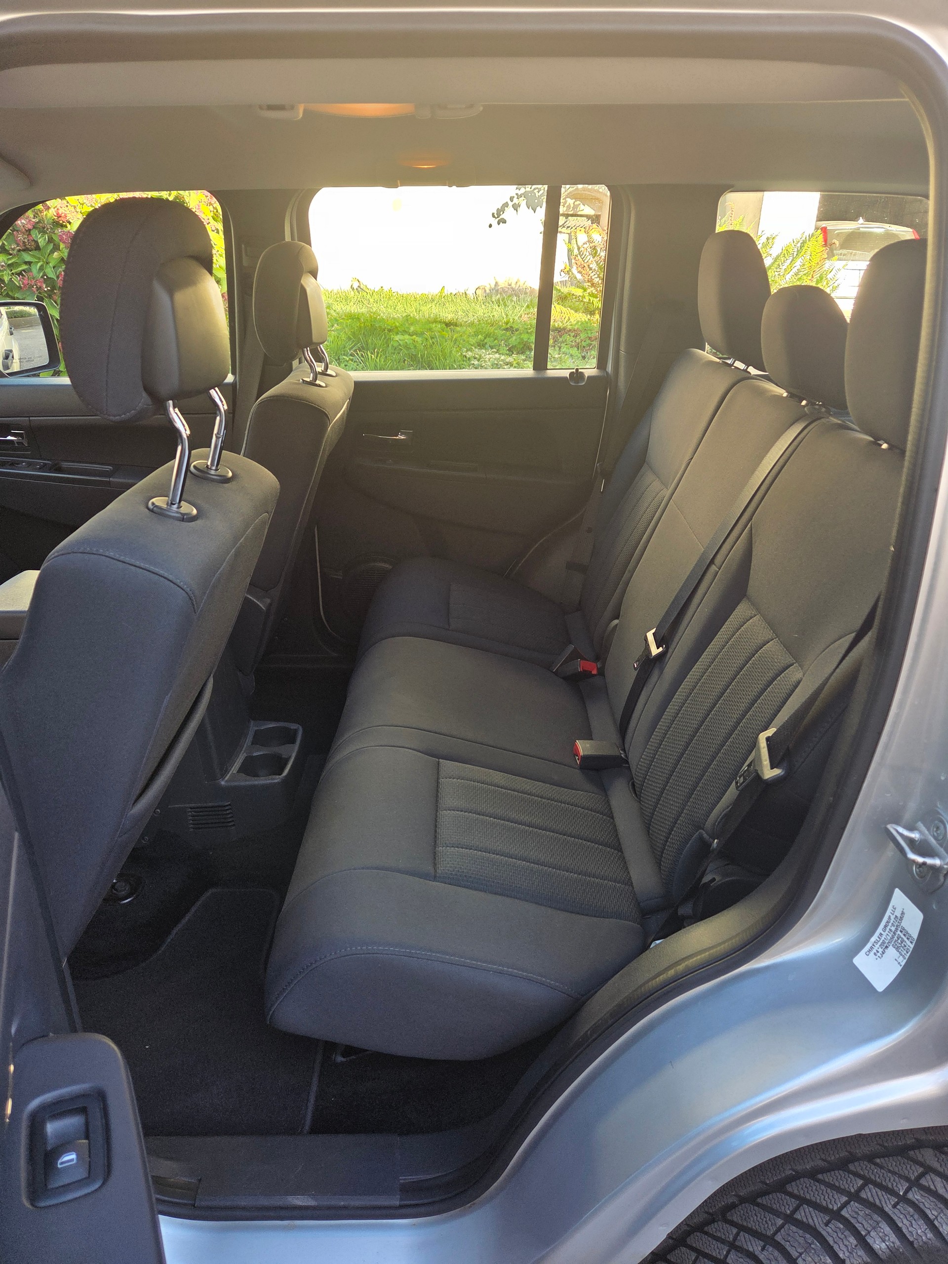 JEEP Cherokee 2.8 CRD Sport-image-10