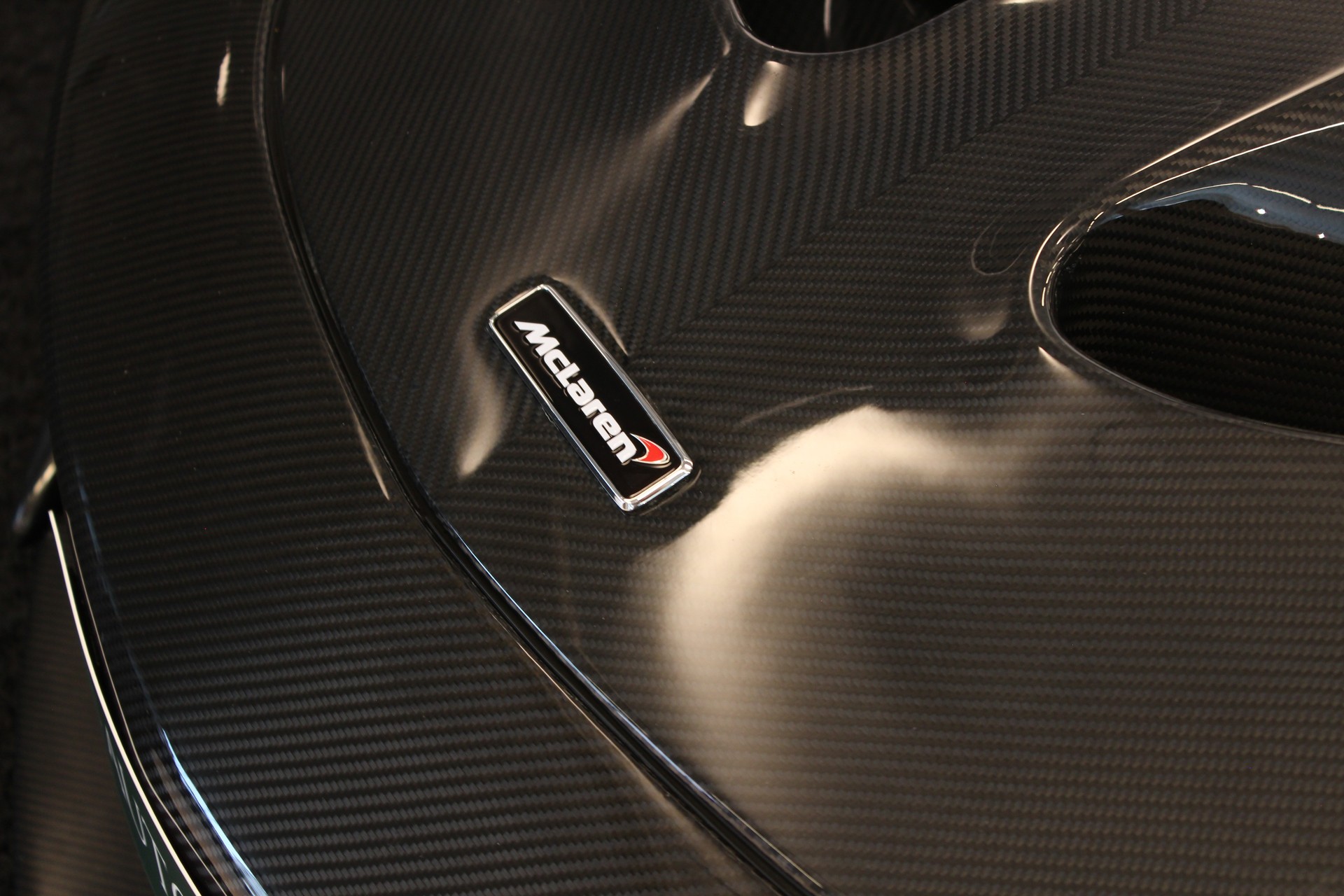 McLAREN 570S Coupé 3.8 V8 SSG-image-12