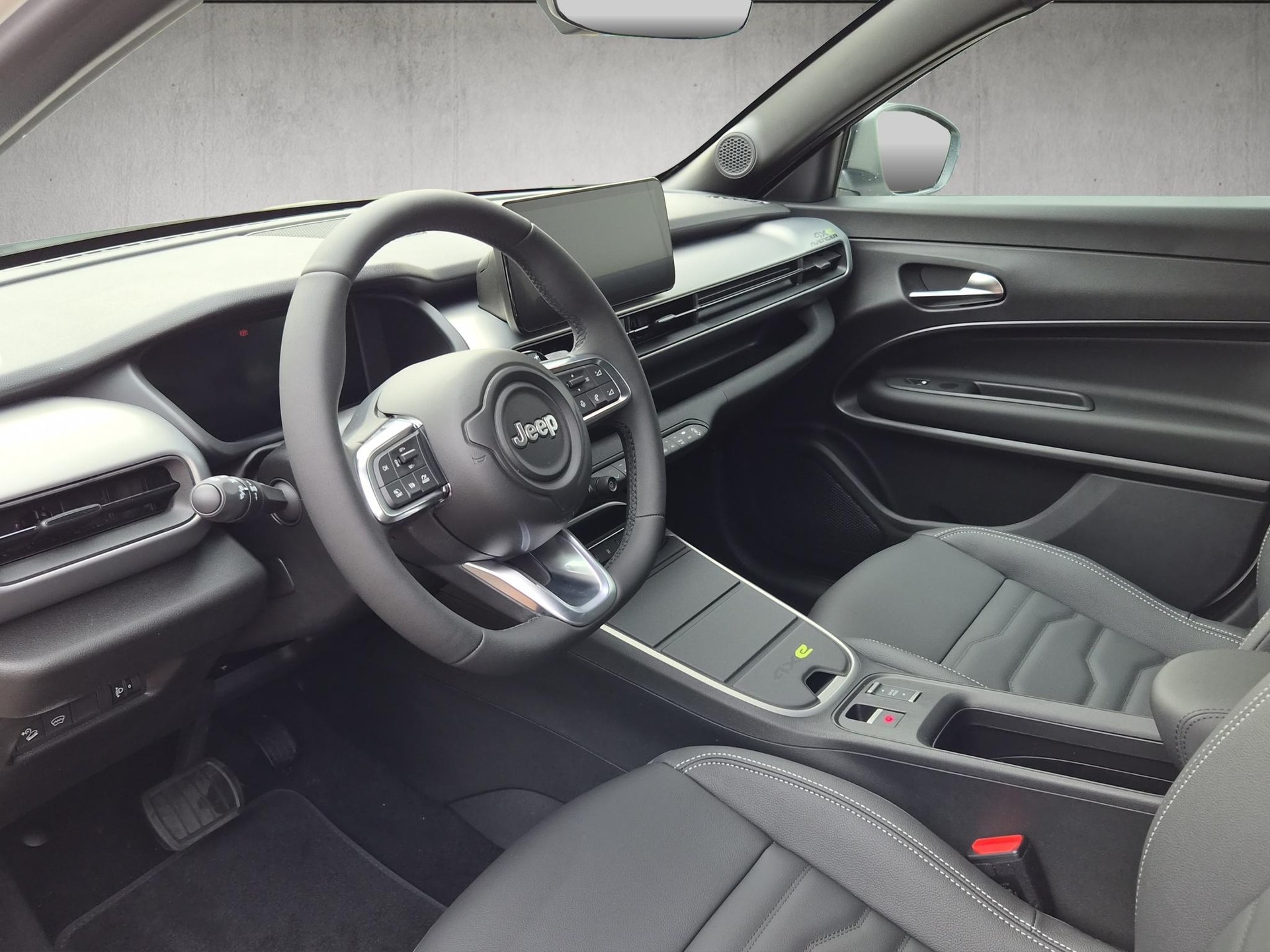 JEEP Avenger 1.2 MHEV Overland 4xe-image-8