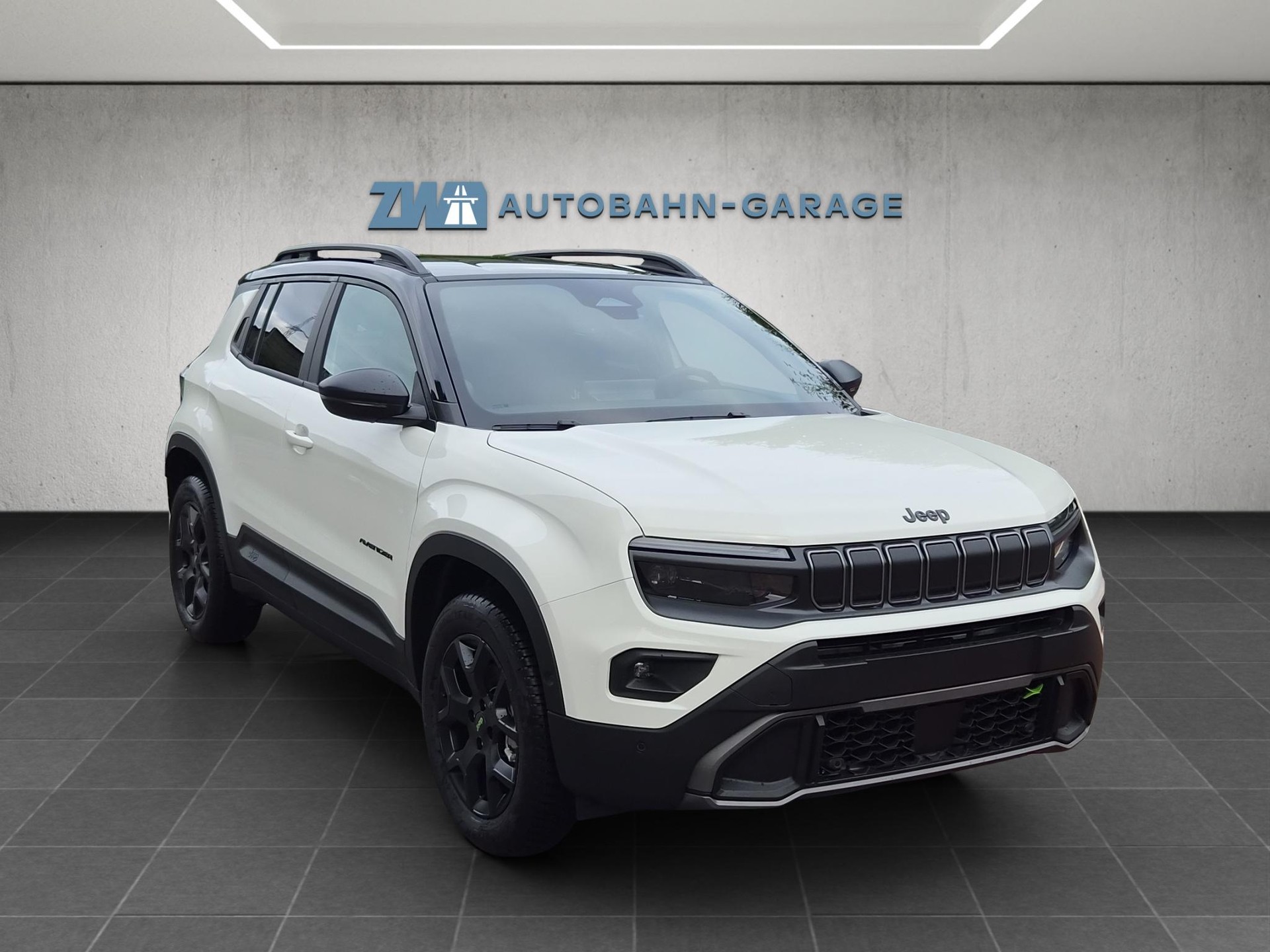 JEEP Avenger 1.2 MHEV Overland 4xe-image-6