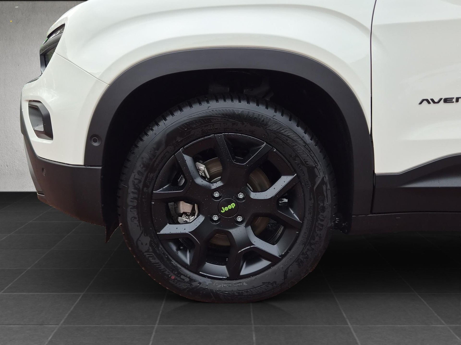 JEEP Avenger 1.2 MHEV Overland 4xe-image-14