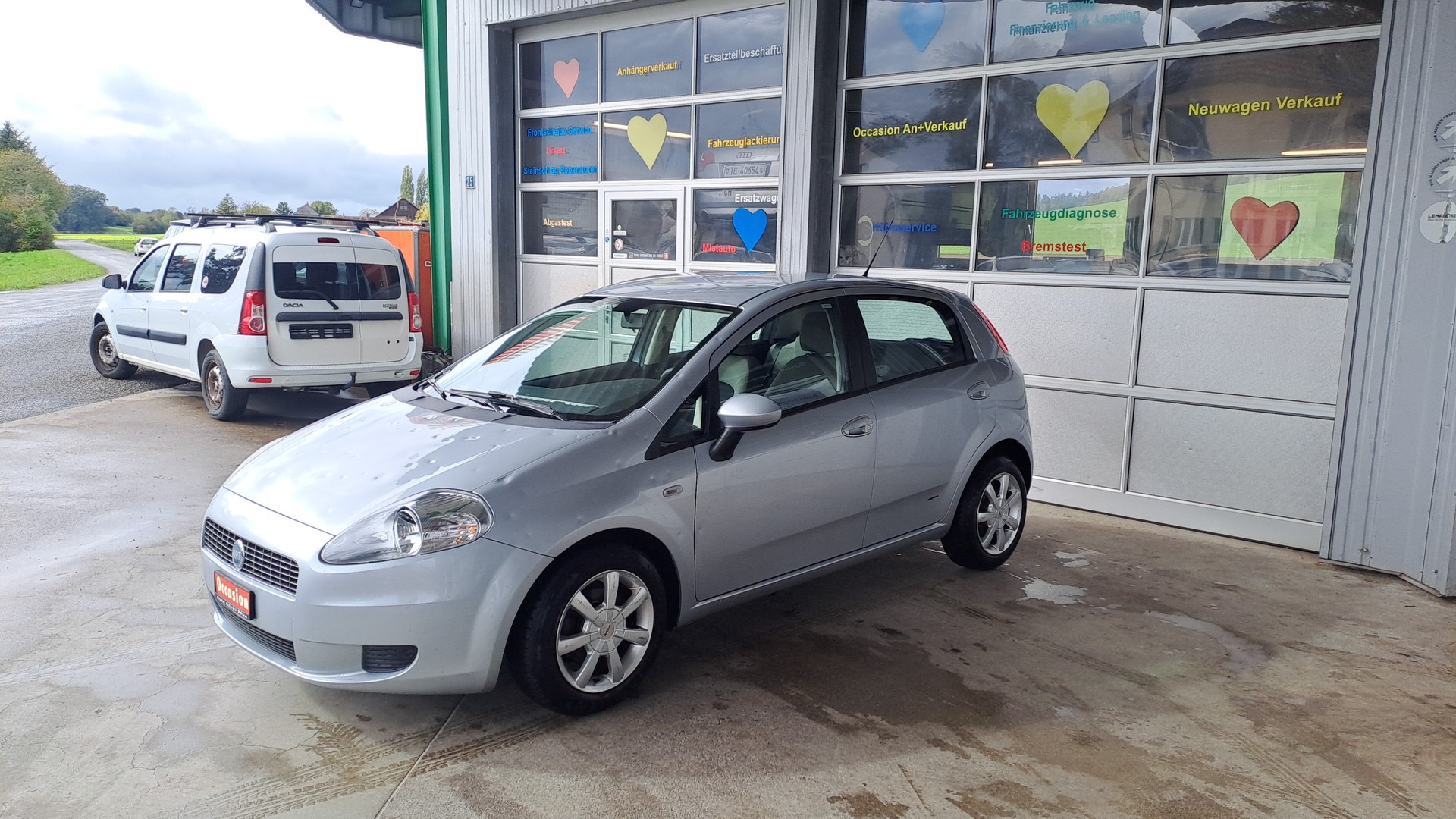 FIAT Punto 1.4 16V Dynamic-image-14