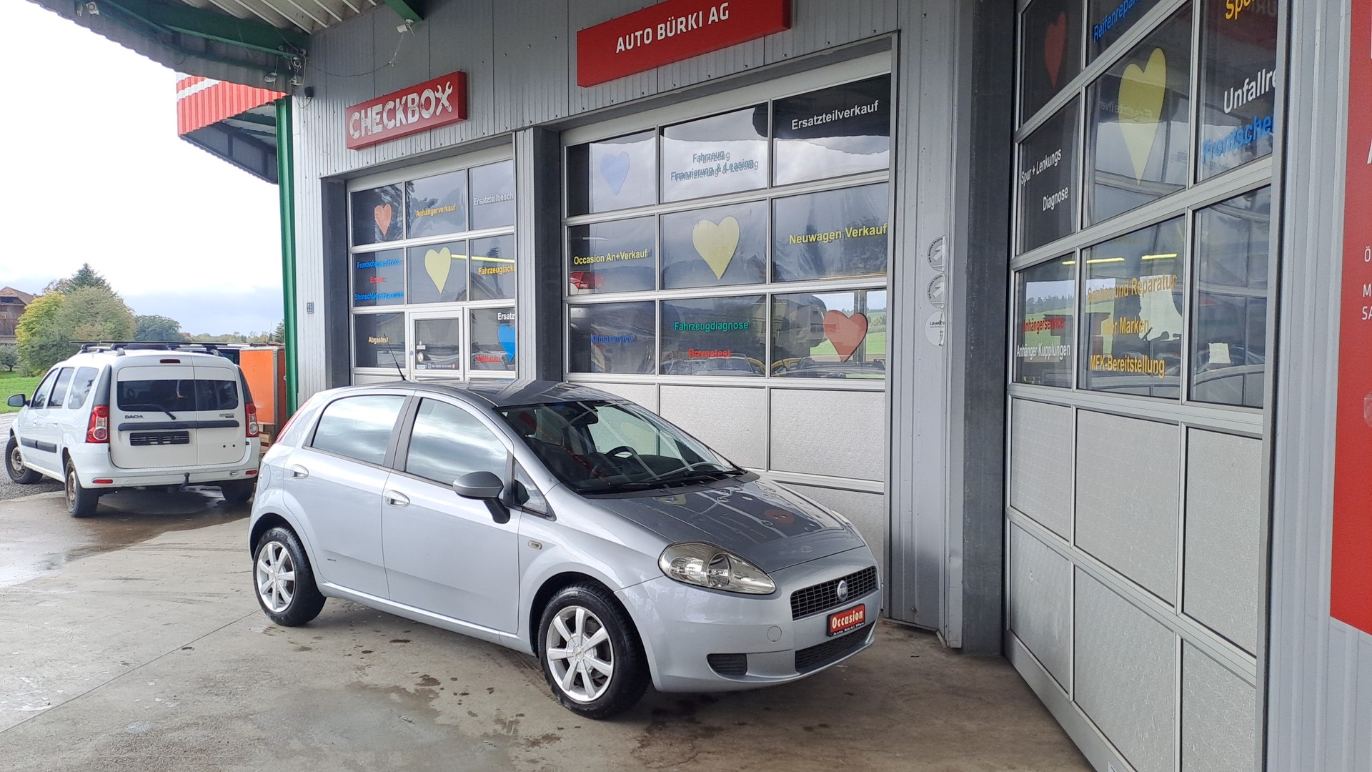 FIAT Punto 1.4 16V Dynamic-image-5